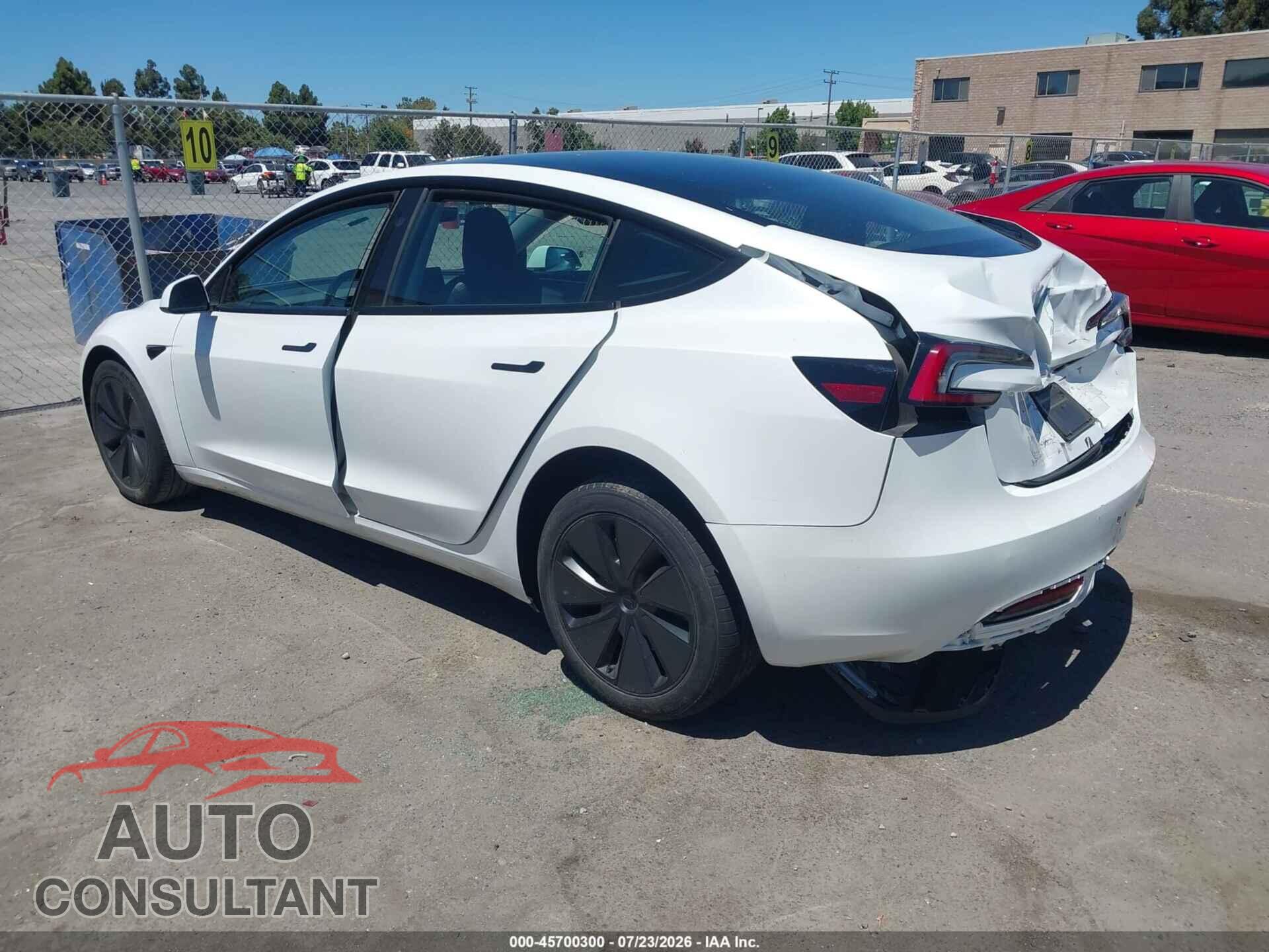 TESLA MODEL 3 2024 - 5YJ3E1EAXRF767679