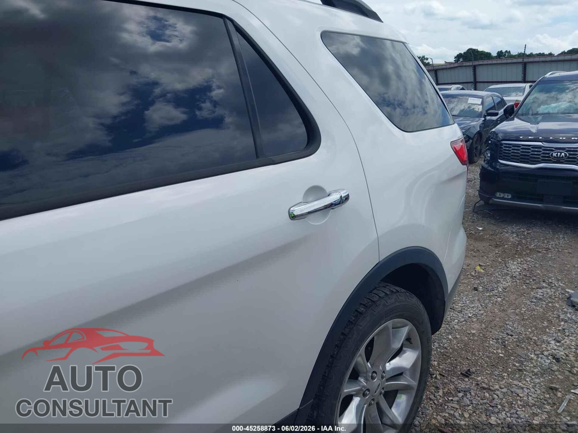 FORD EXPLORER 2013 - 1FM5K8D86DGA92464