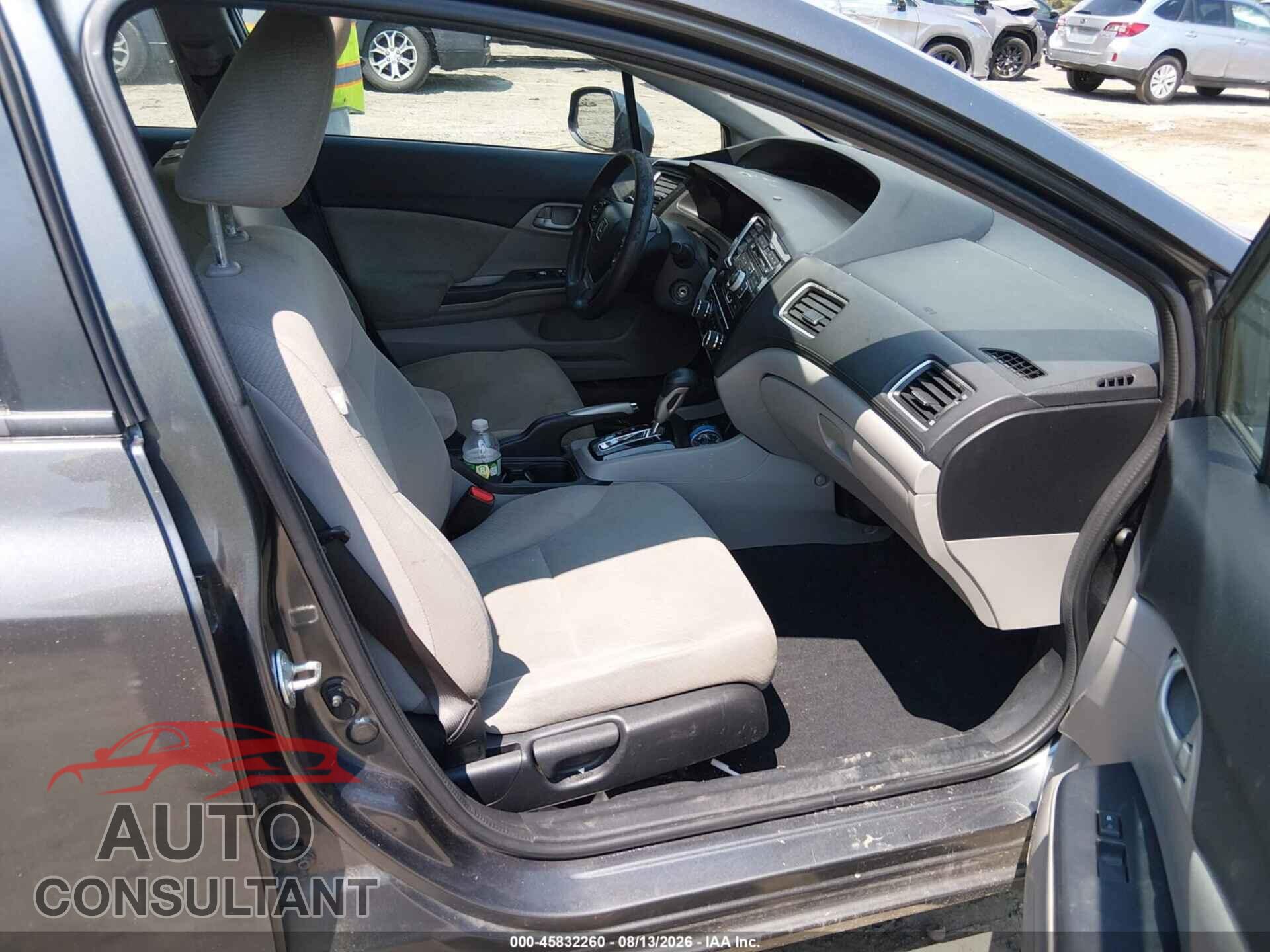 HONDA CIVIC 2013 - 2HGFB2F55DH529353