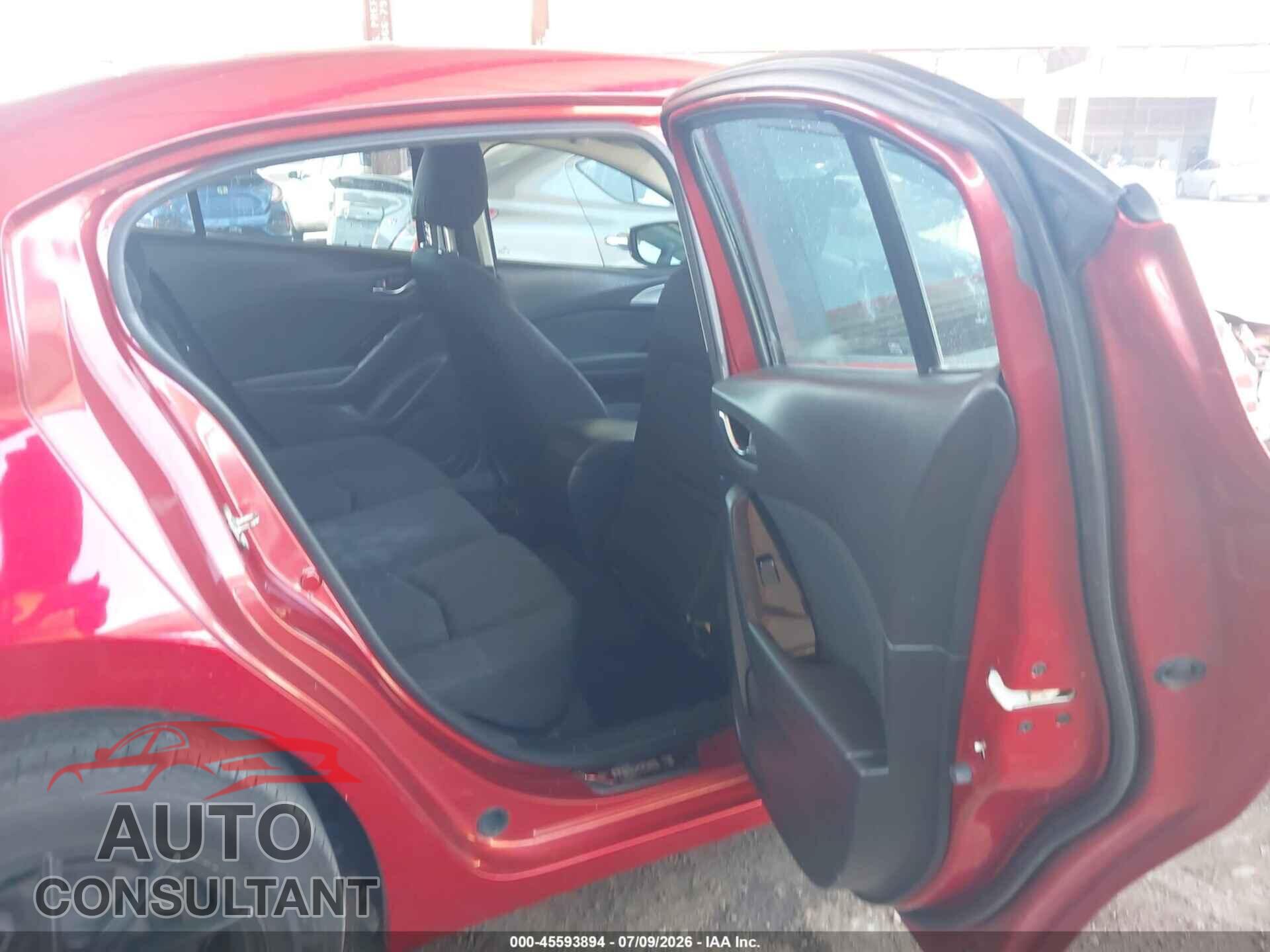 MAZDA MAZDA3 2017 - 3MZBN1U73HM142453