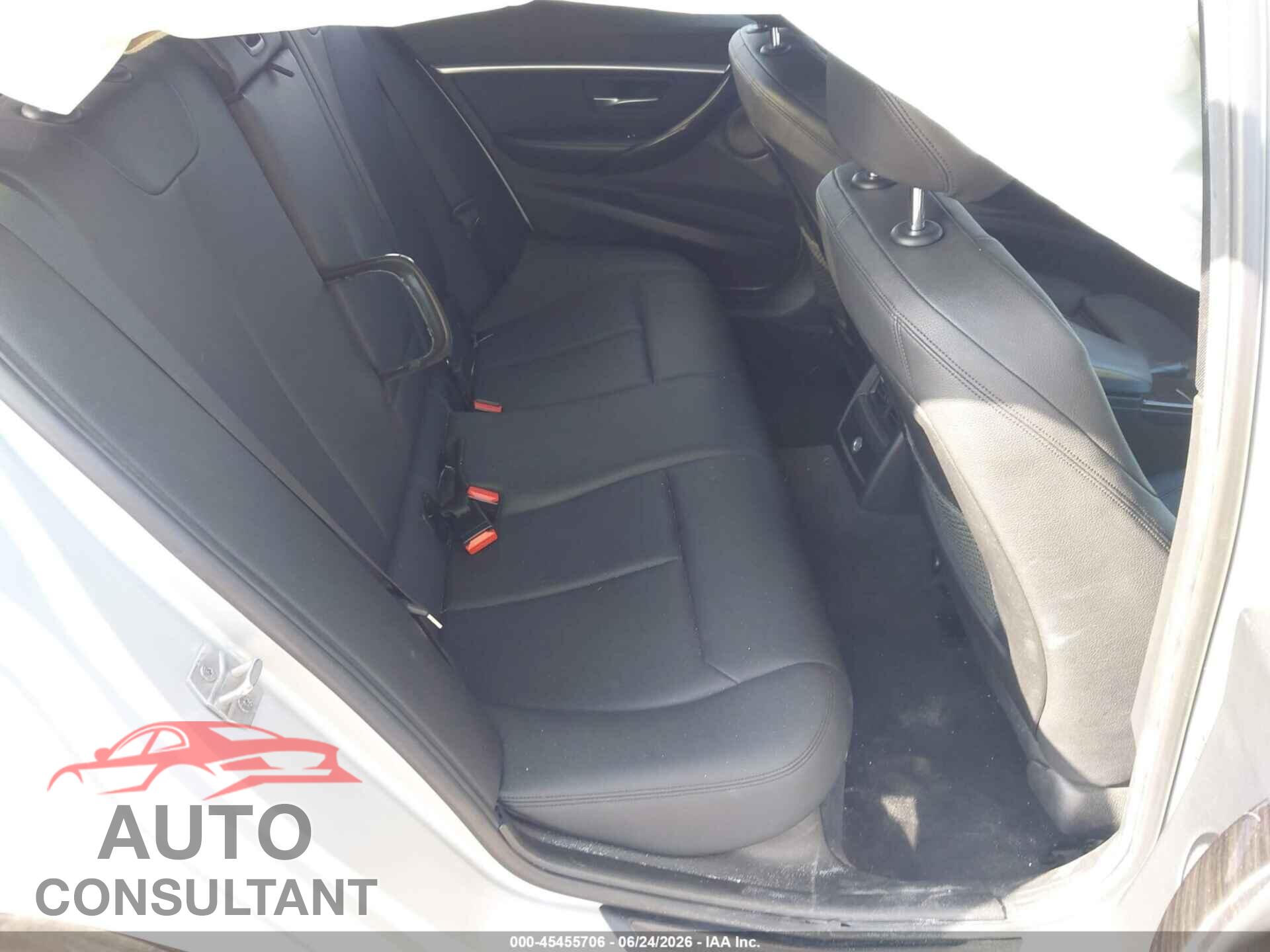 BMW 328I 2016 - WBA8E9G5XGNU29070