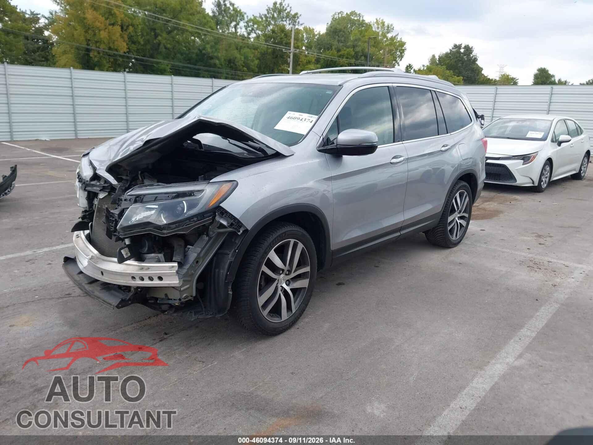 HONDA PILOT 2017 - 5FNYF5H90HB008095
