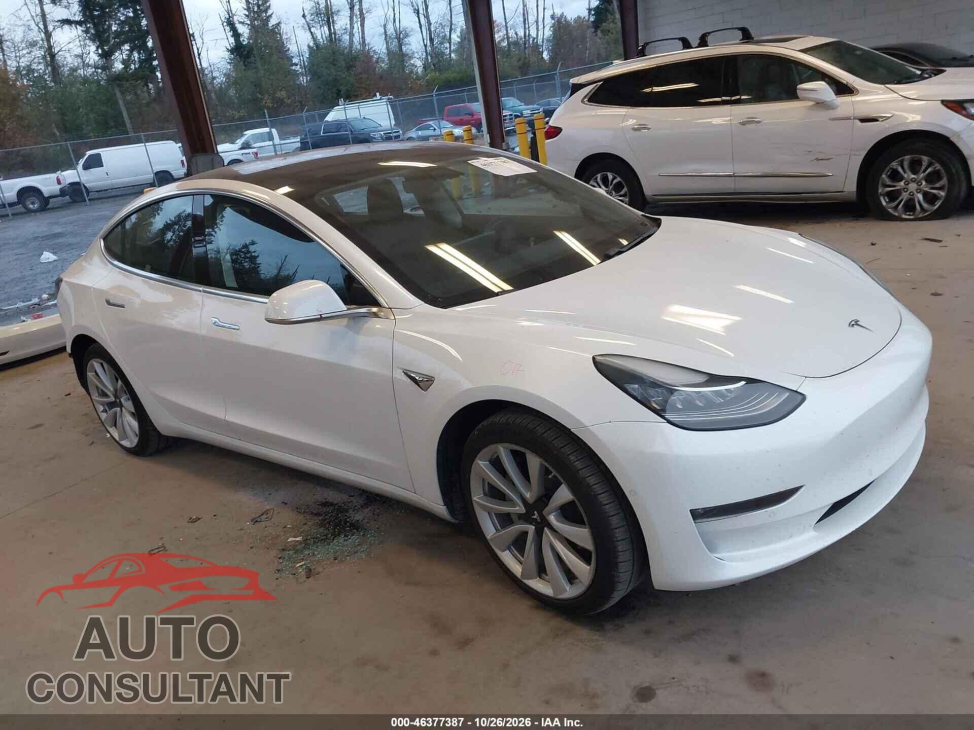 TESLA MODEL 3 2018 - 5YJ3E1EA4JF047167