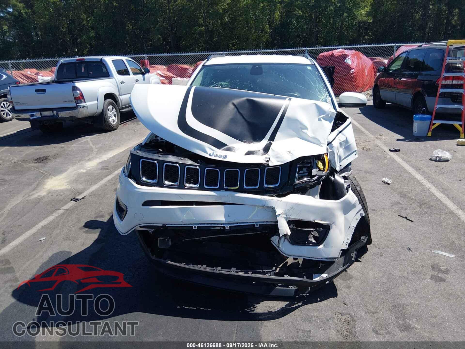JEEP COMPASS 2018 - 3C4NJDBB8JT455000