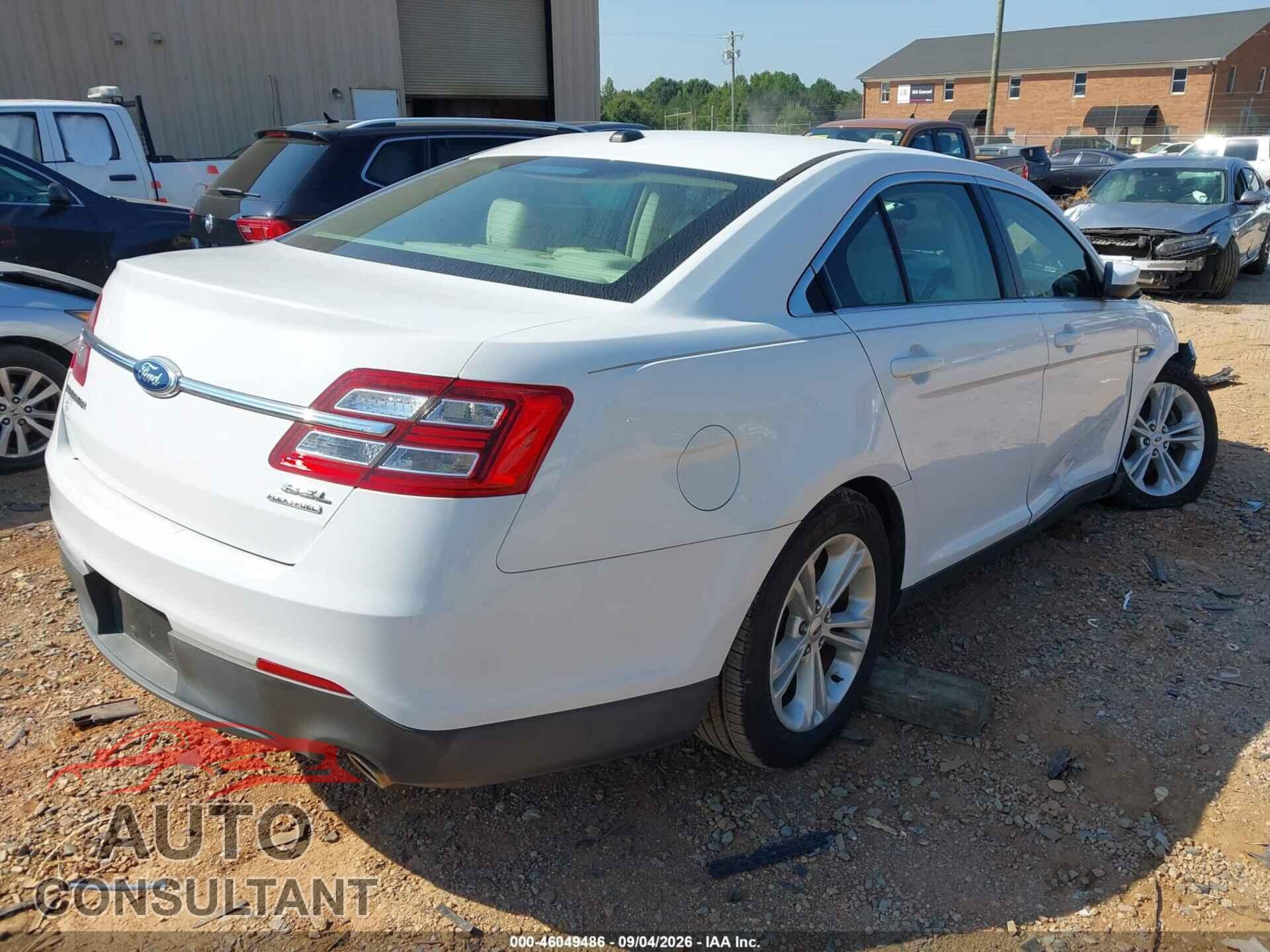 FORD TAURUS 2013 - 1FAHP2E84DG158921