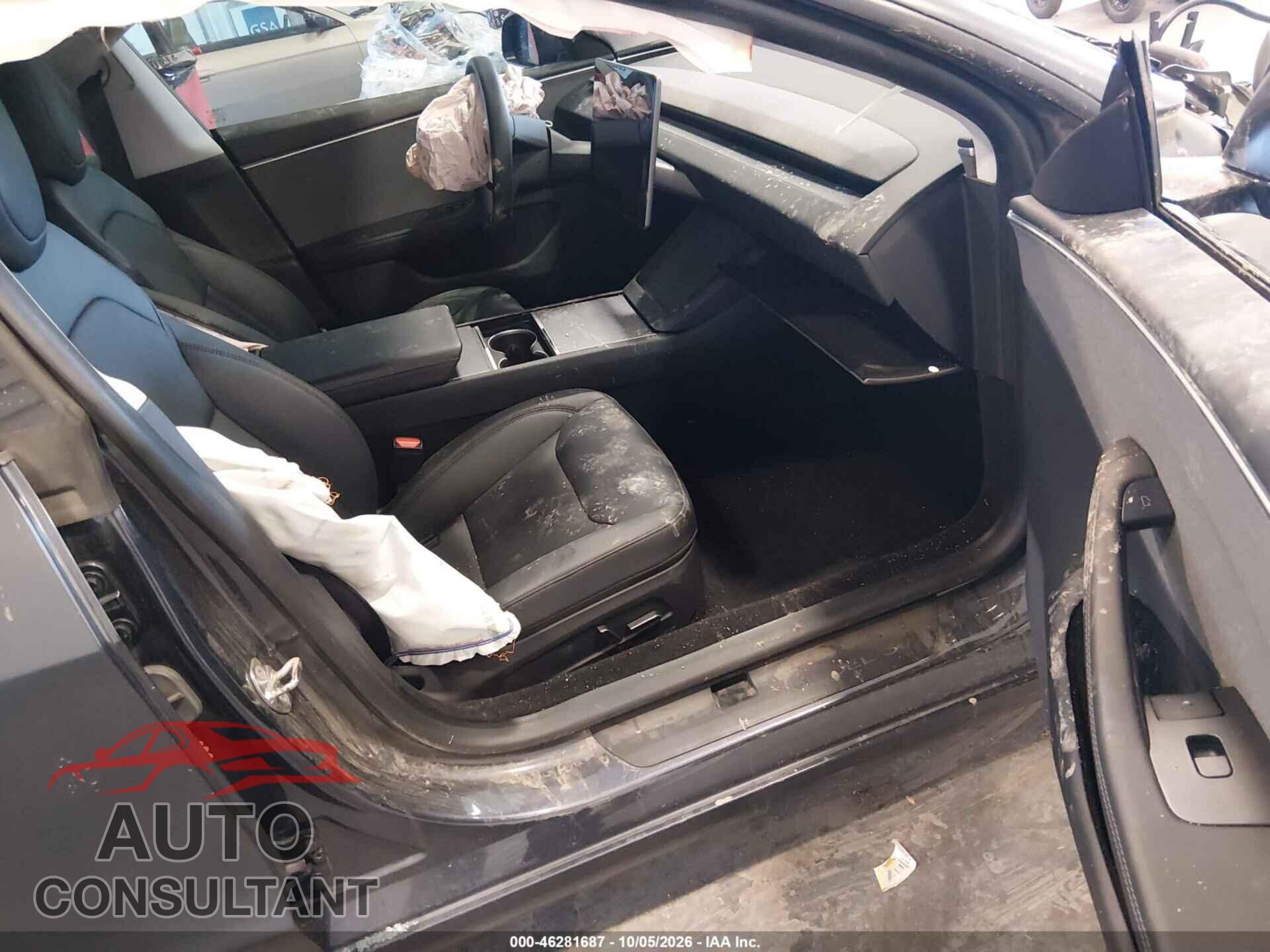TESLA MODEL 3 2024 - 5YJ3E1EA9RF752266