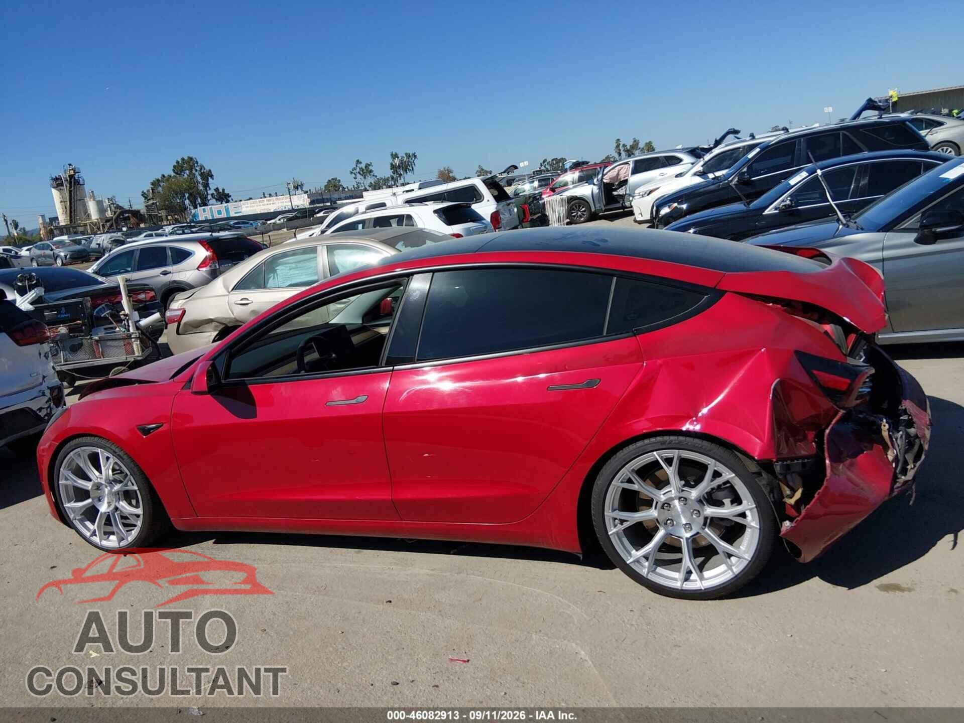 TESLA MODEL 3 2021 - 5YJ3E1EB5MF085441