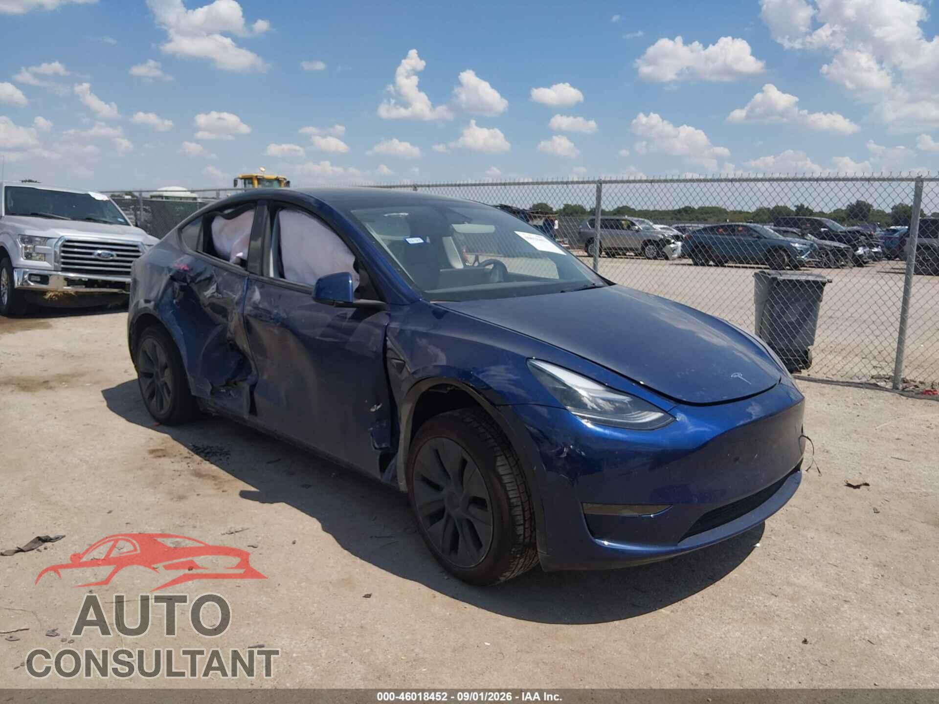 TESLA MODEL Y 2025 - 7SAYGDED9SA372510