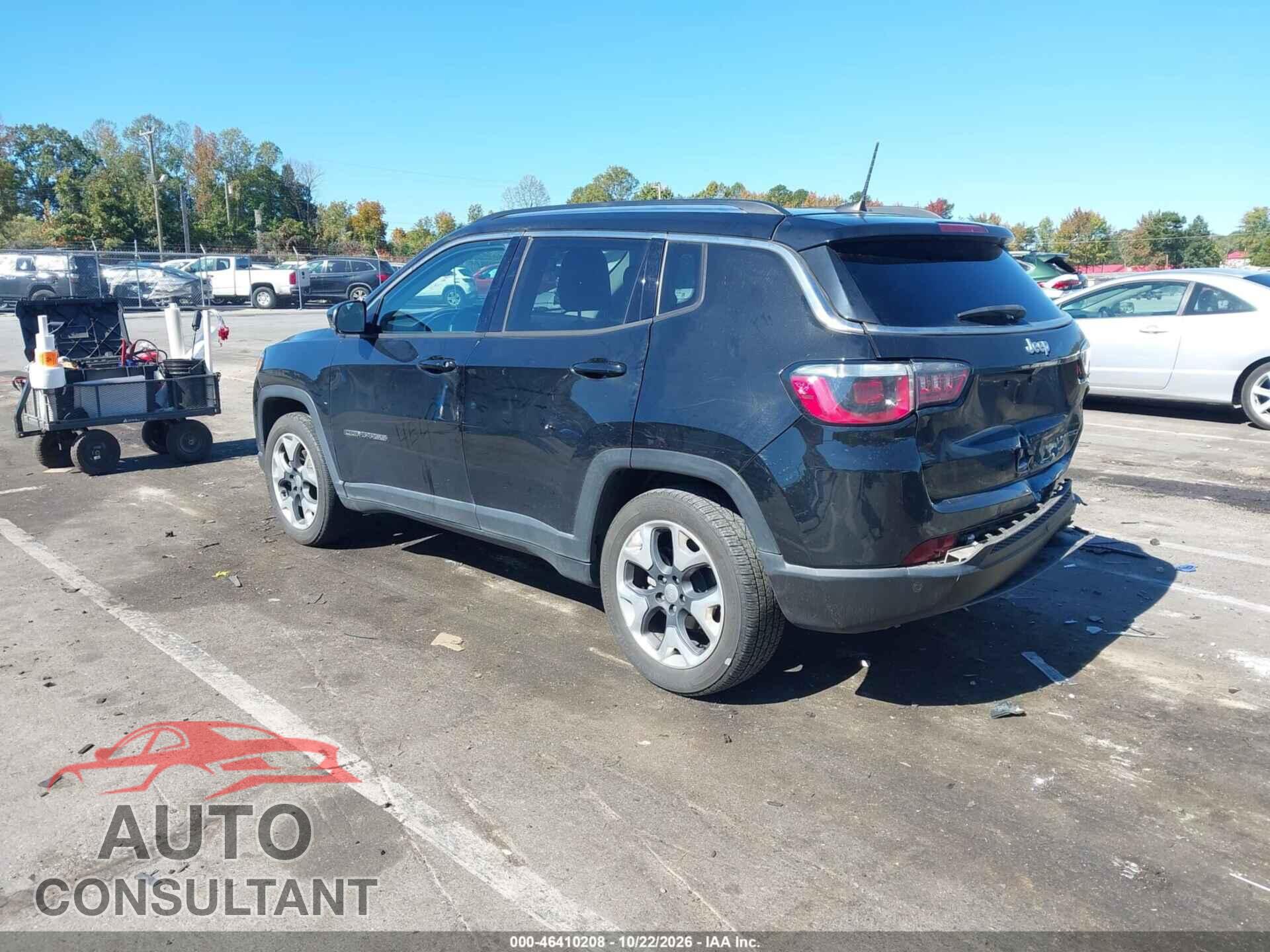 JEEP COMPASS 2018 - 3C4NJCCB4JT124018
