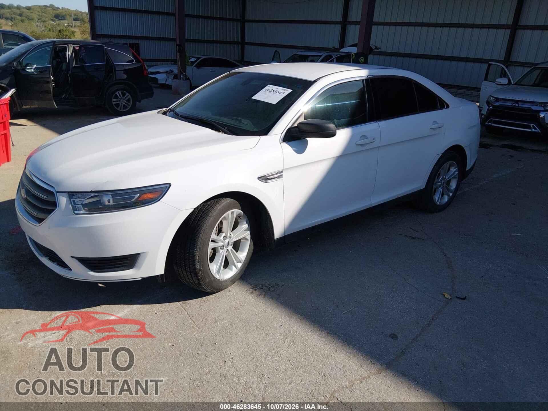 FORD TAURUS 2018 - 1FAHP2D87JG109189