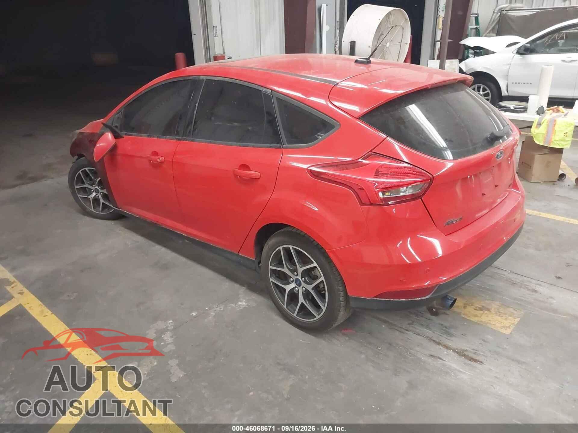 FORD FOCUS 2017 - 1FADP3M21HL295295