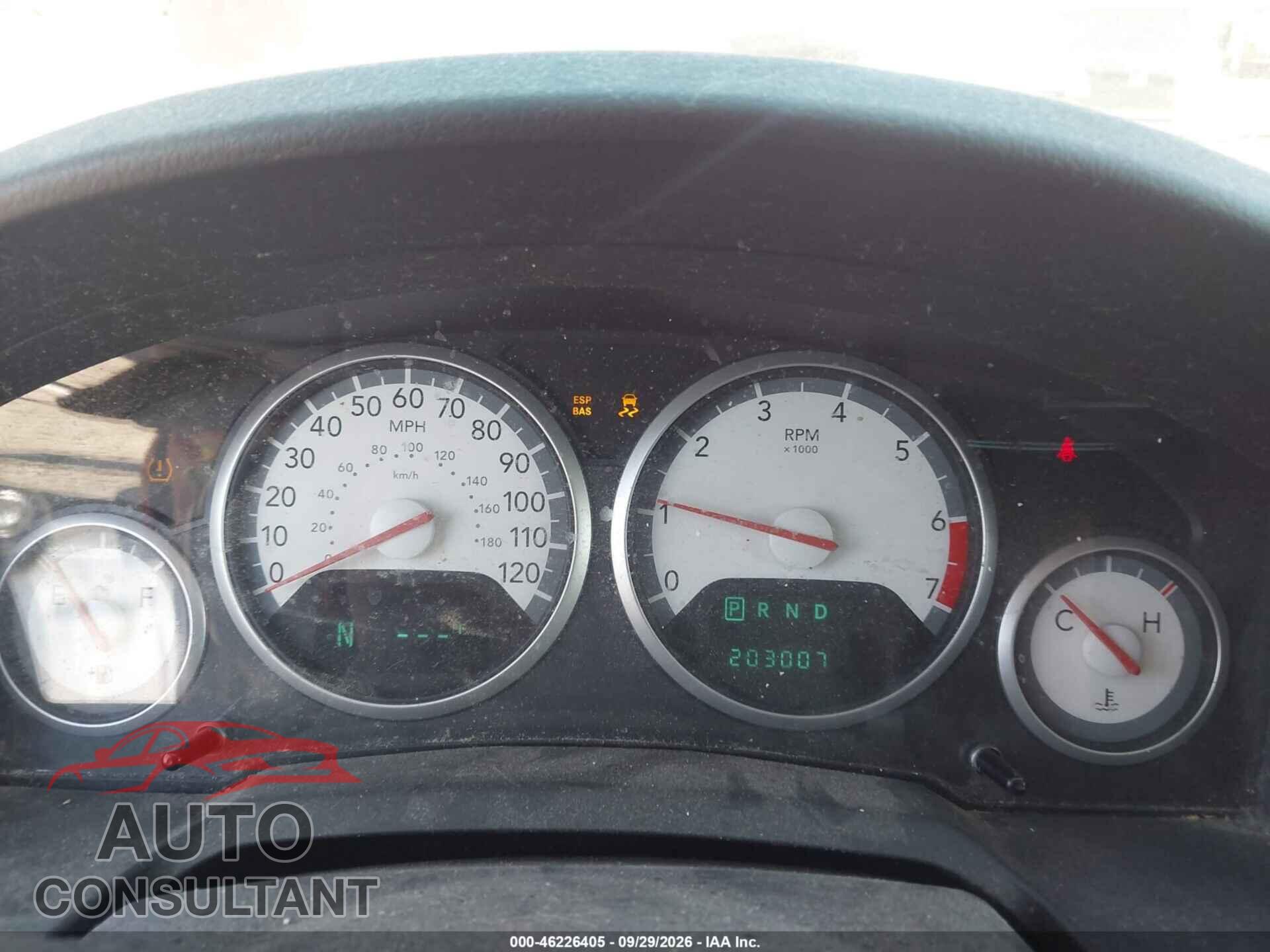 DODGE GRAND CARAVAN 2010 - 2D4RN5DX4AR247951