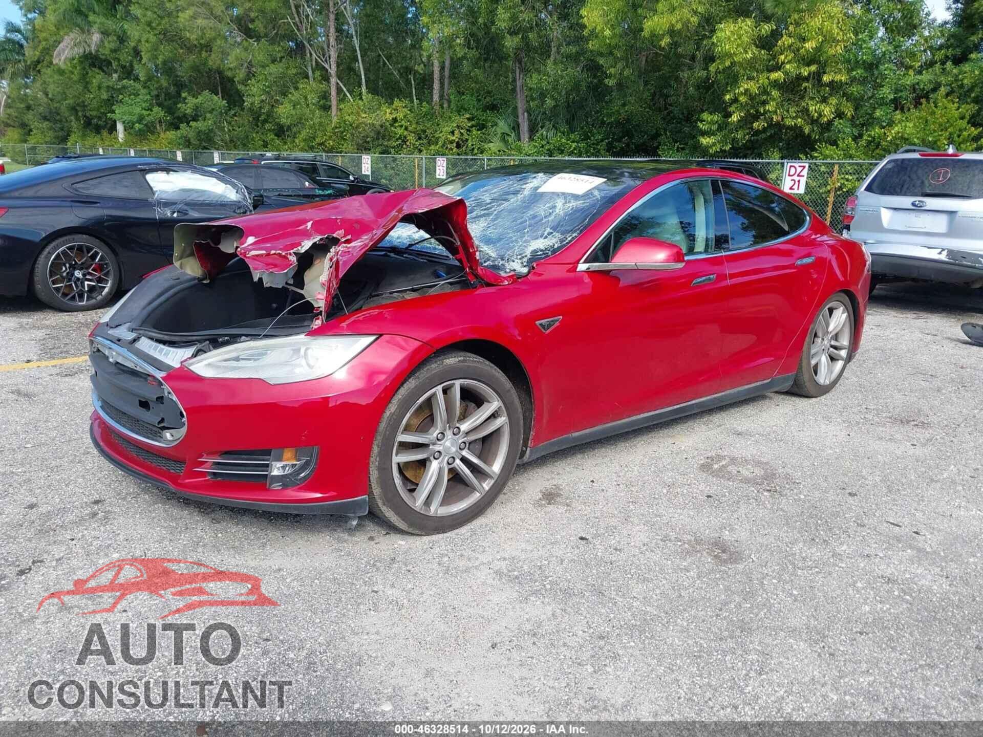 TESLA MODEL S 2013 - 5YJSA1DN9DFP16114