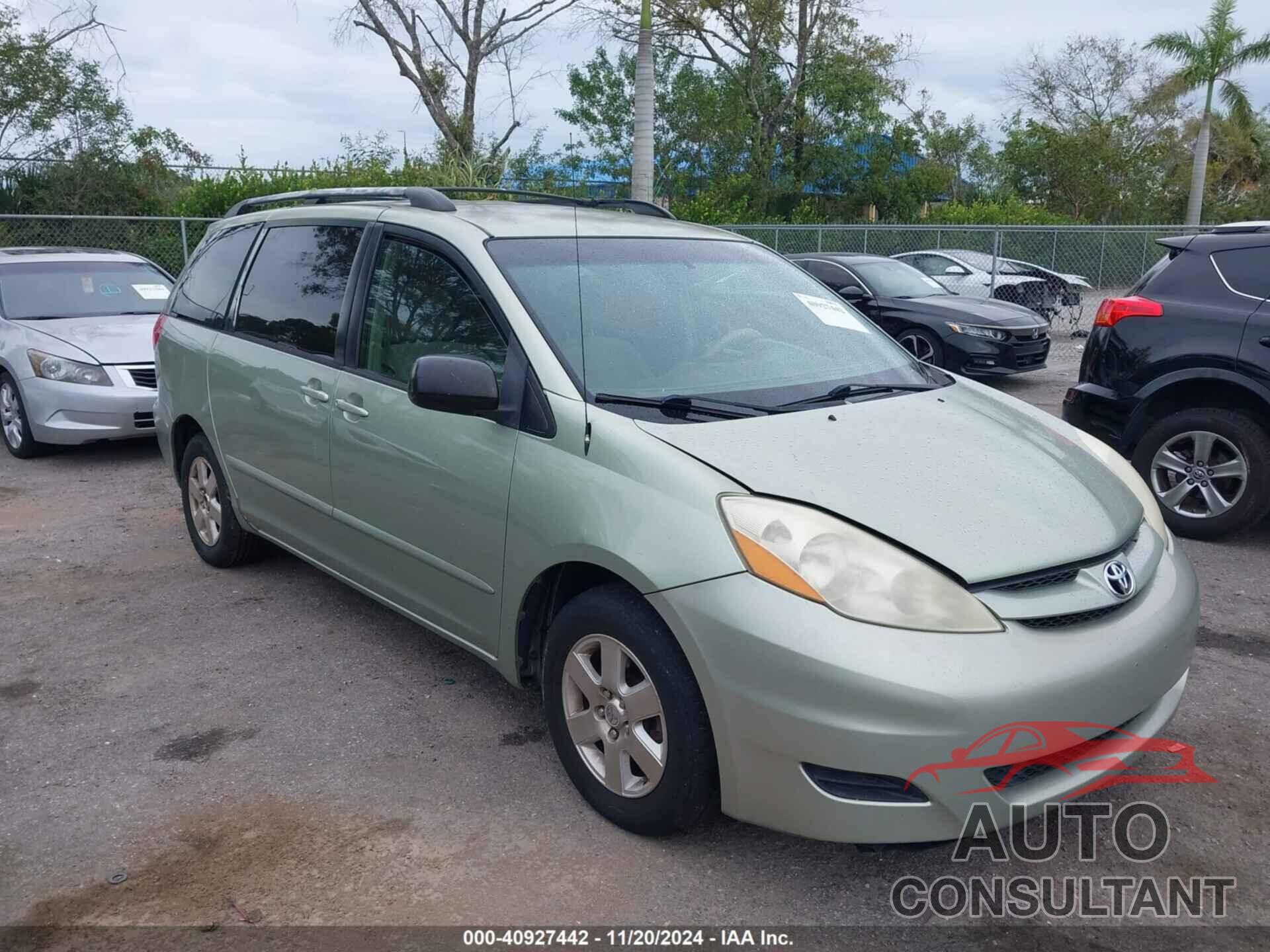 TOYOTA SIENNA 2009 - 5TDZK23C59S252484