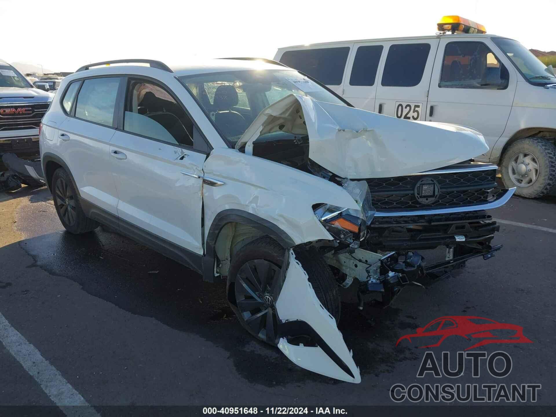 VOLKSWAGEN TAOS 2024 - 3VV5X7B24RM032938