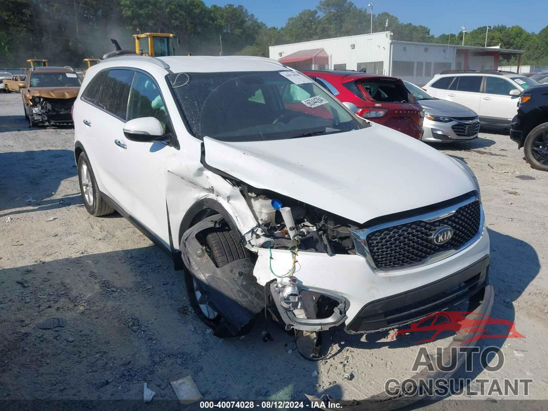 KIA SORENTO 2018 - 5XYPG4A57JG361958