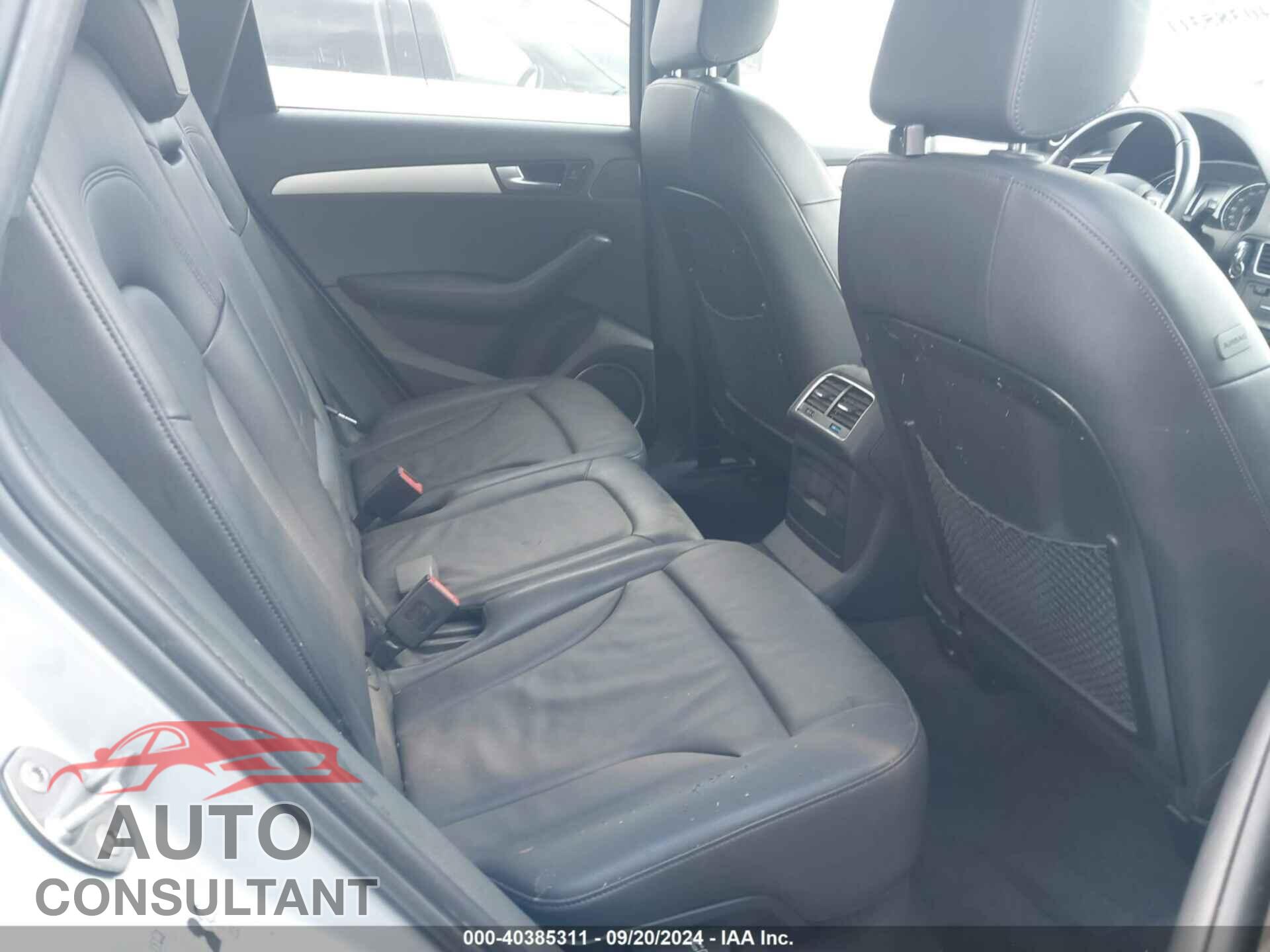 AUDI Q5 2011 - WA1DKAFP2BA007710