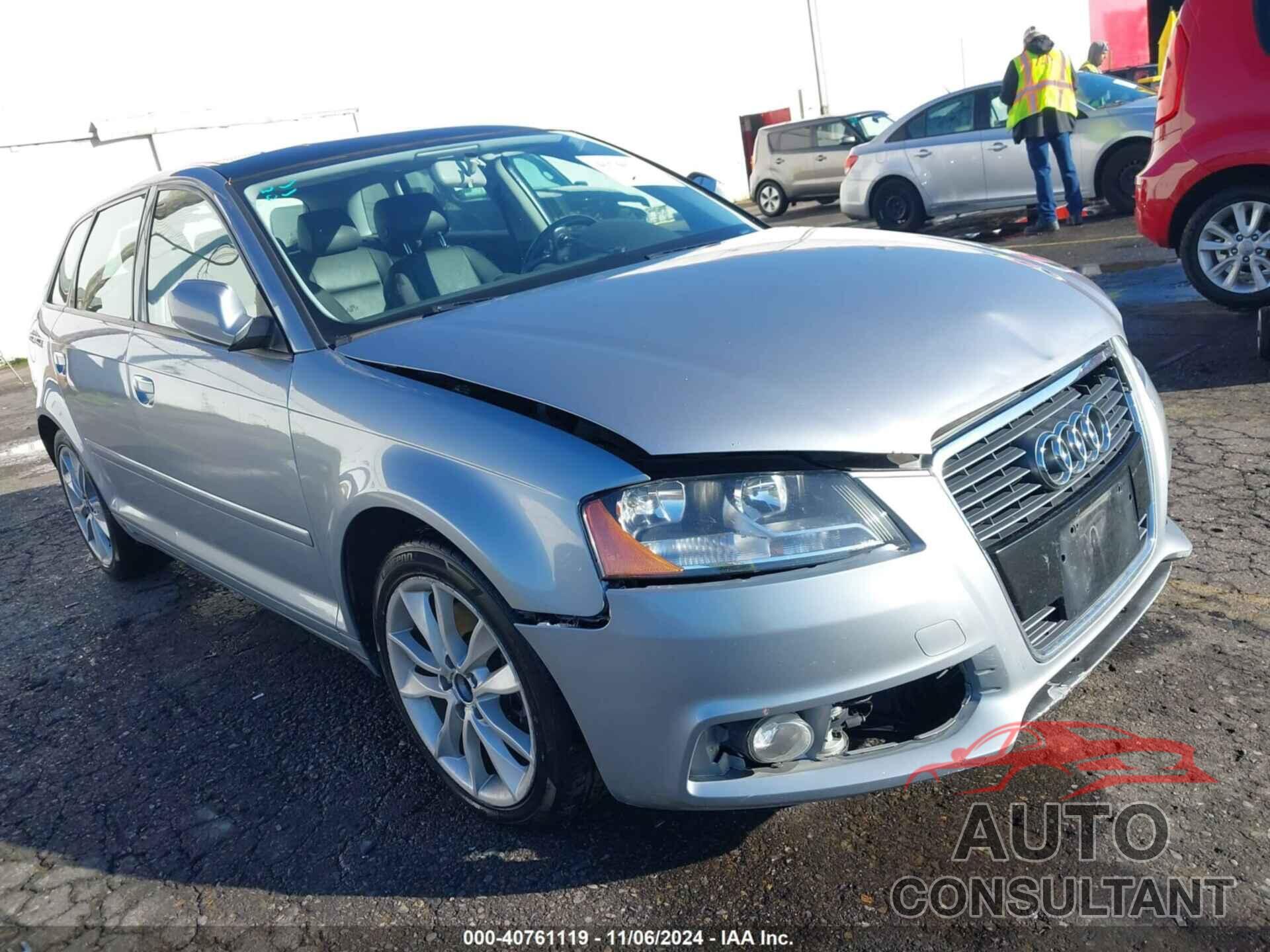 AUDI A3 2012 - WAUBEAFM6CA110928