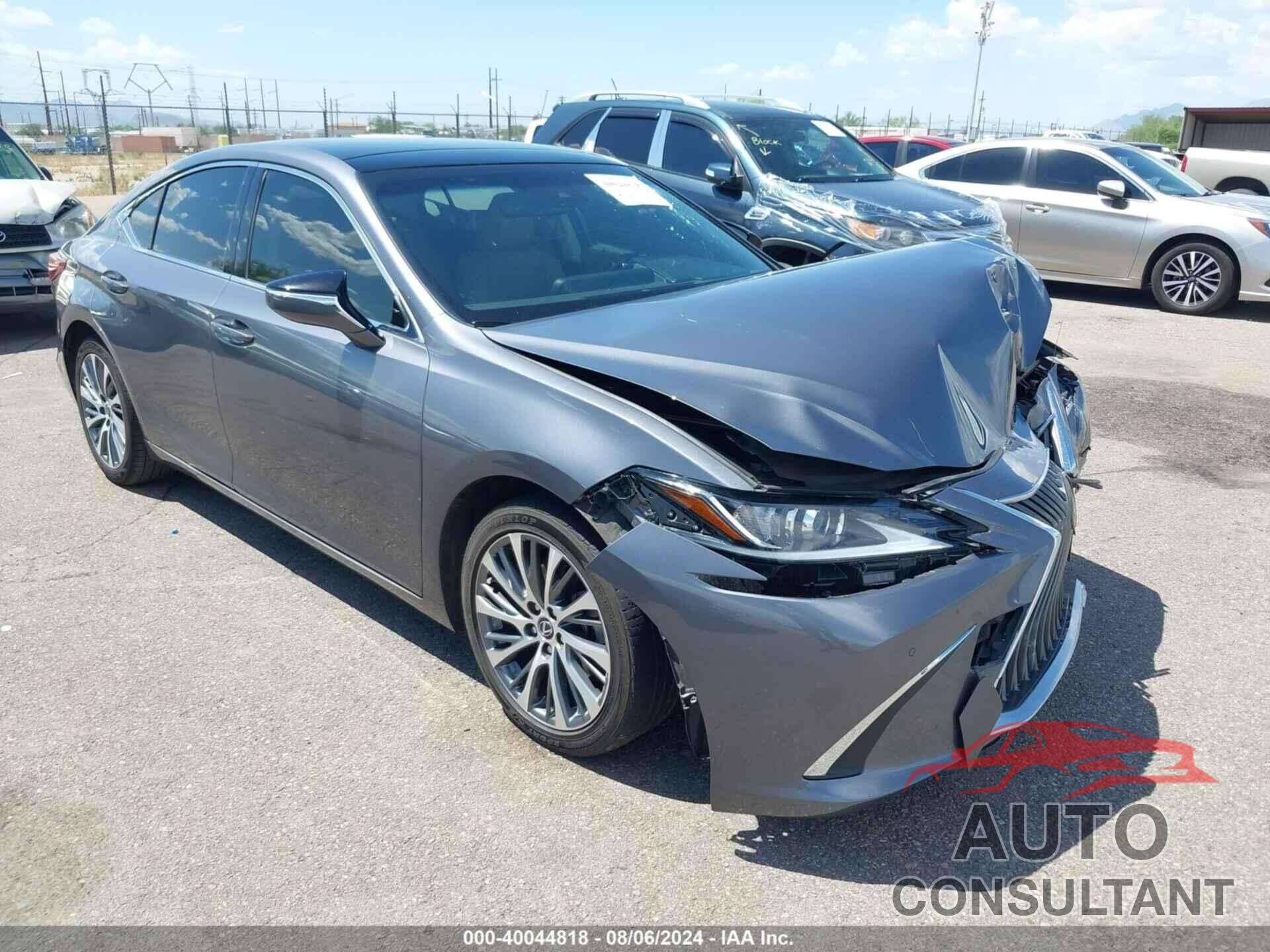 LEXUS ES 350 2019 - JTHBZ1B13K2001899