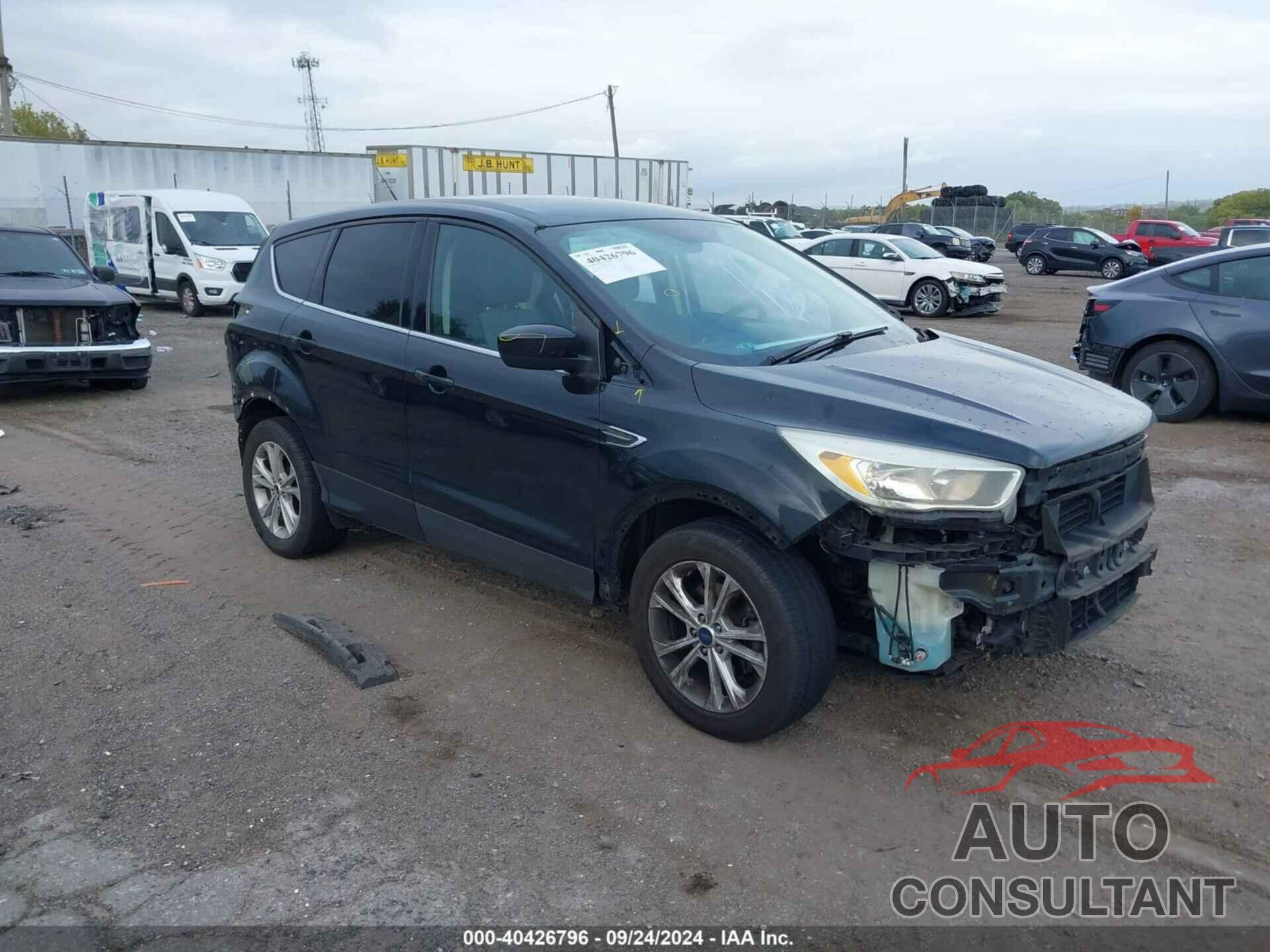 FORD ESCAPE 2017 - 1FMCU0GD7HUD63762