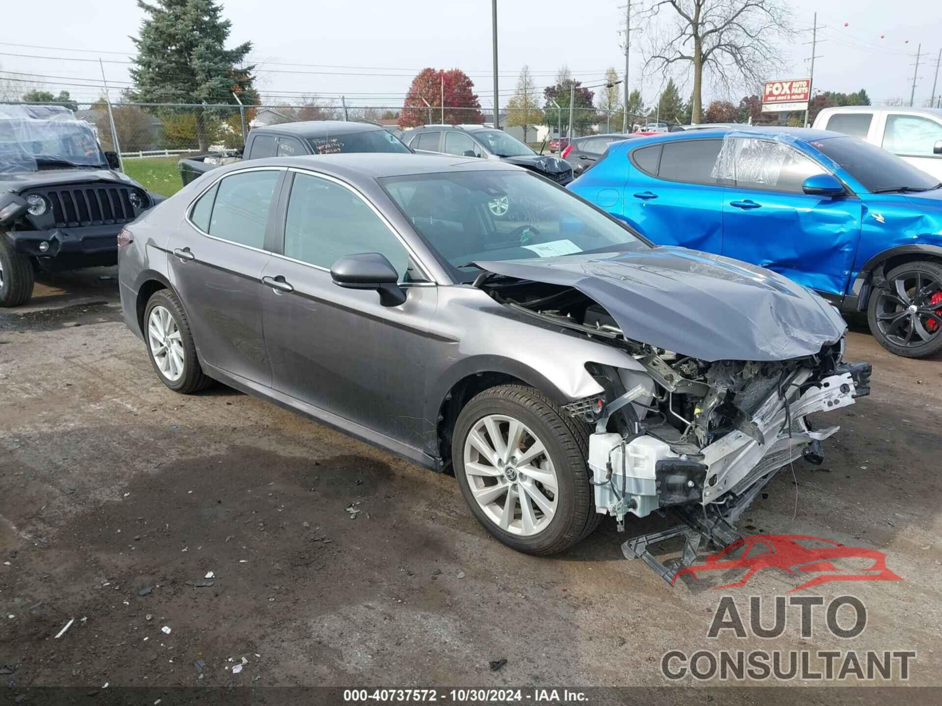 TOYOTA CAMRY 2022 - 4T1C11BK4NU065251