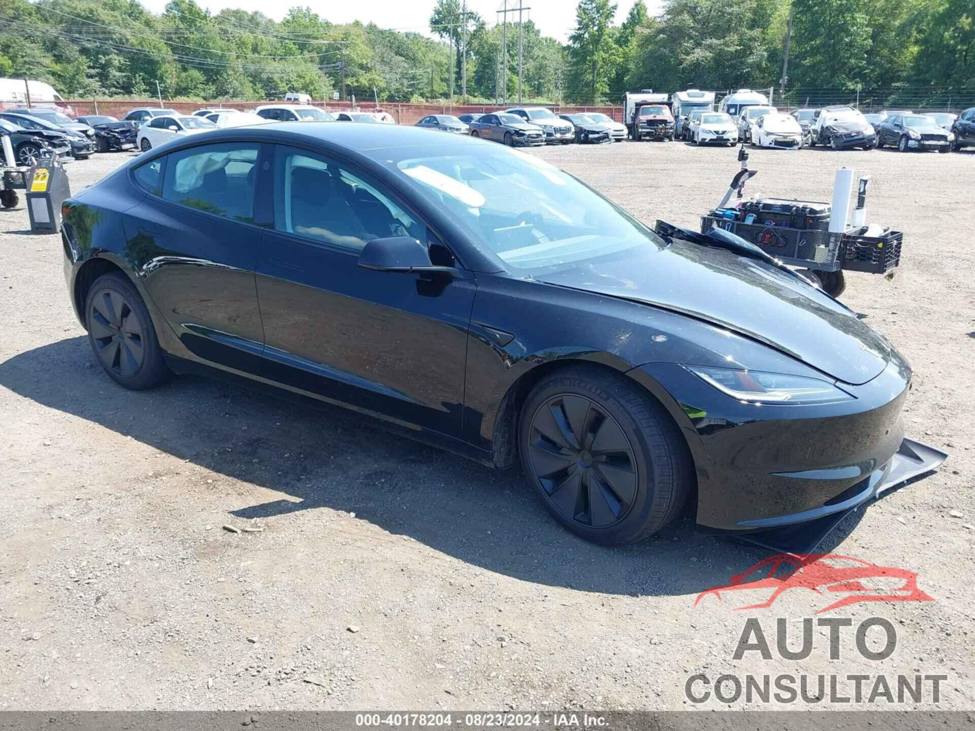 TESLA MODEL 3 2024 - 5YJ3E1EB2RF771394