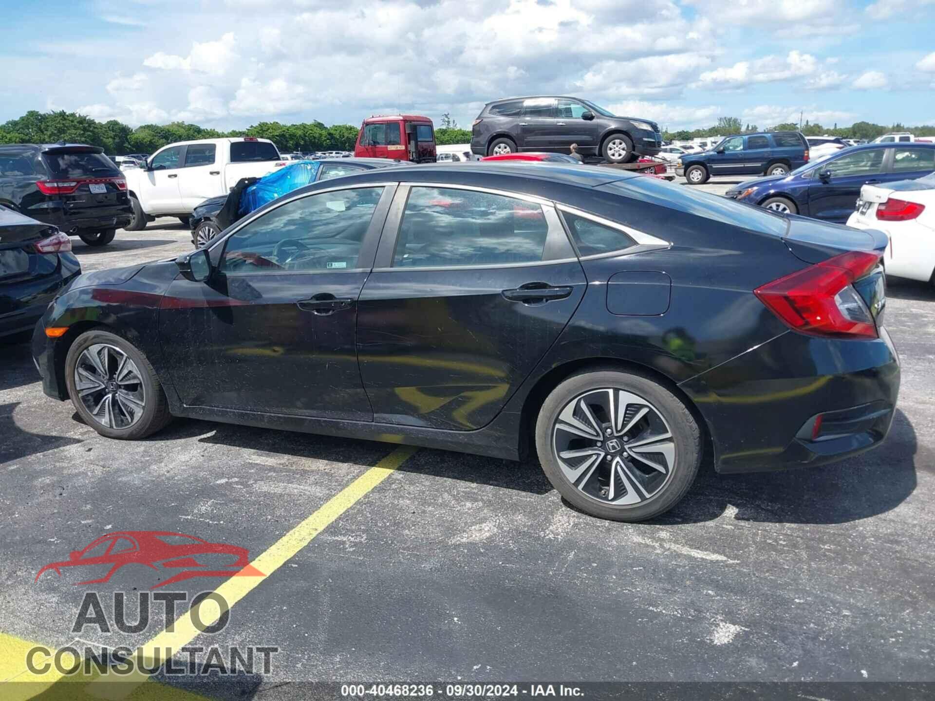 HONDA CIVIC 2019 - 2HGFC2F82KH596304