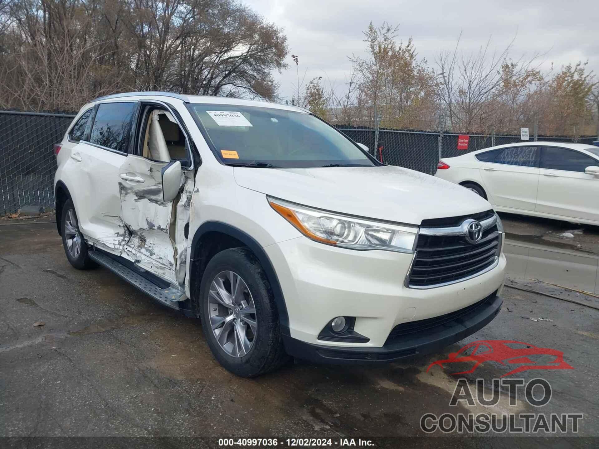 TOYOTA HIGHLANDER 2015 - 5TDKKRFH3FS109773