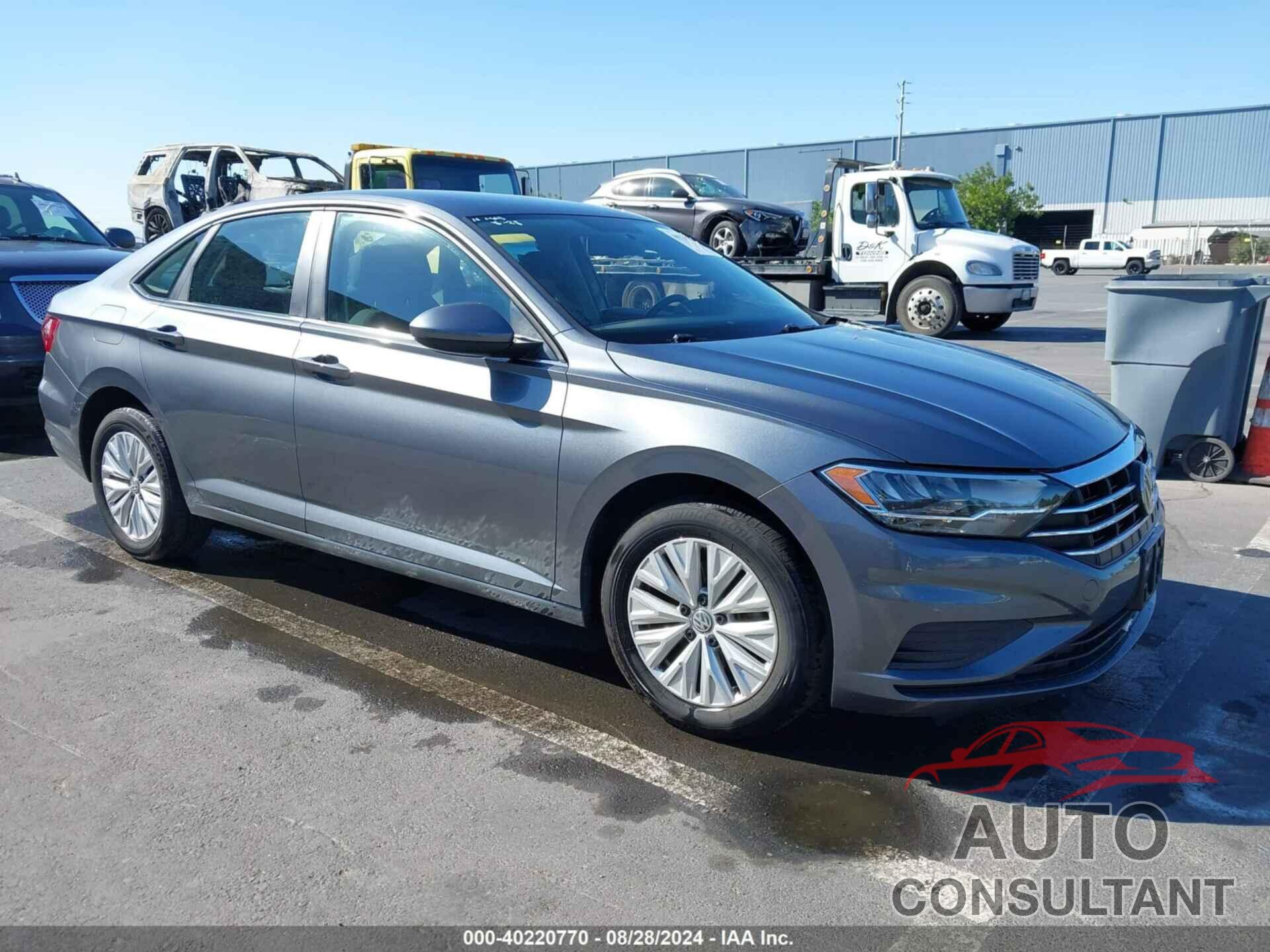 VOLKSWAGEN JETTA 2019 - 3VWN57BU9KM251709