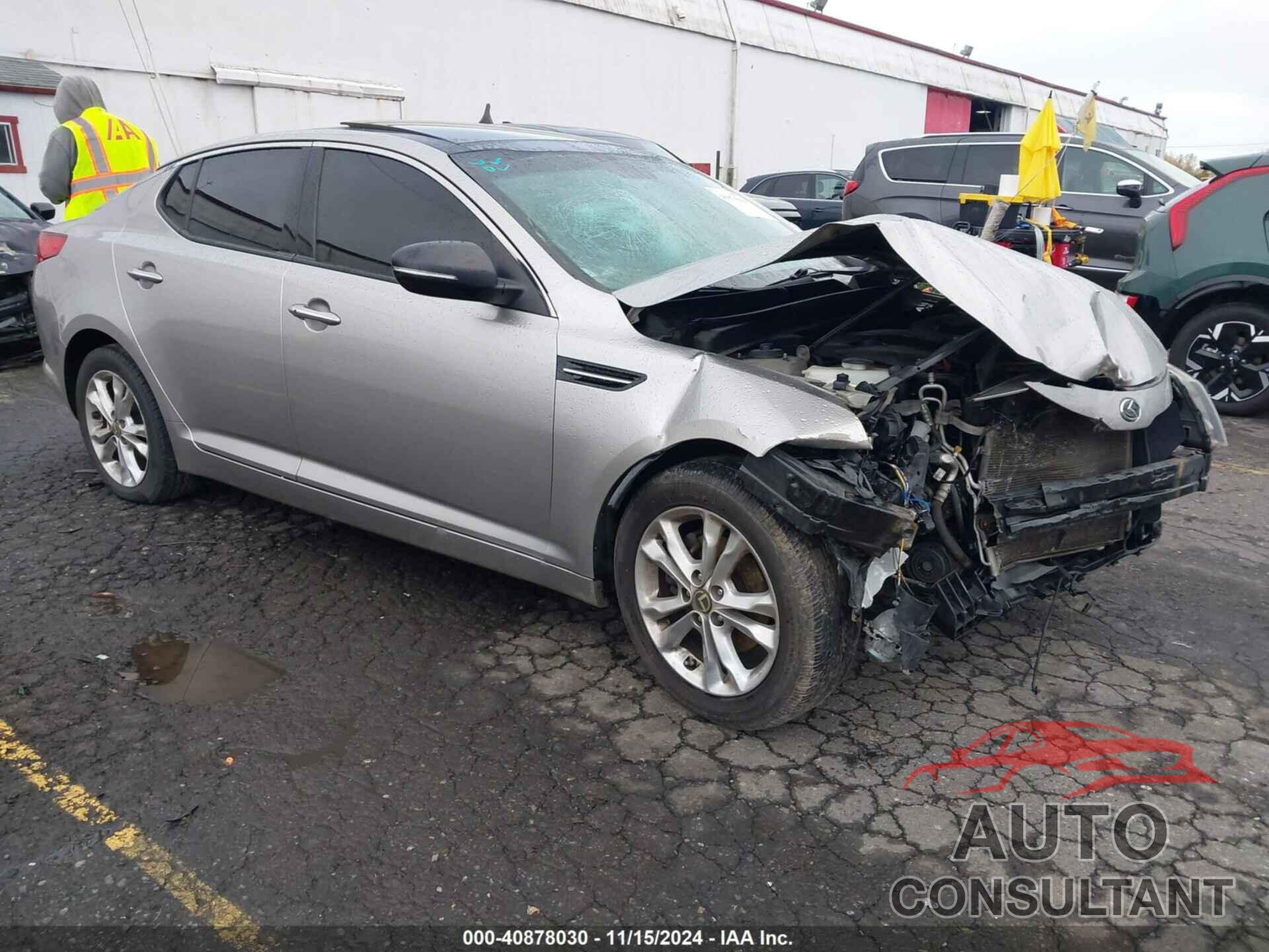 KIA OPTIMA 2011 - KNAGN4A79B5172341