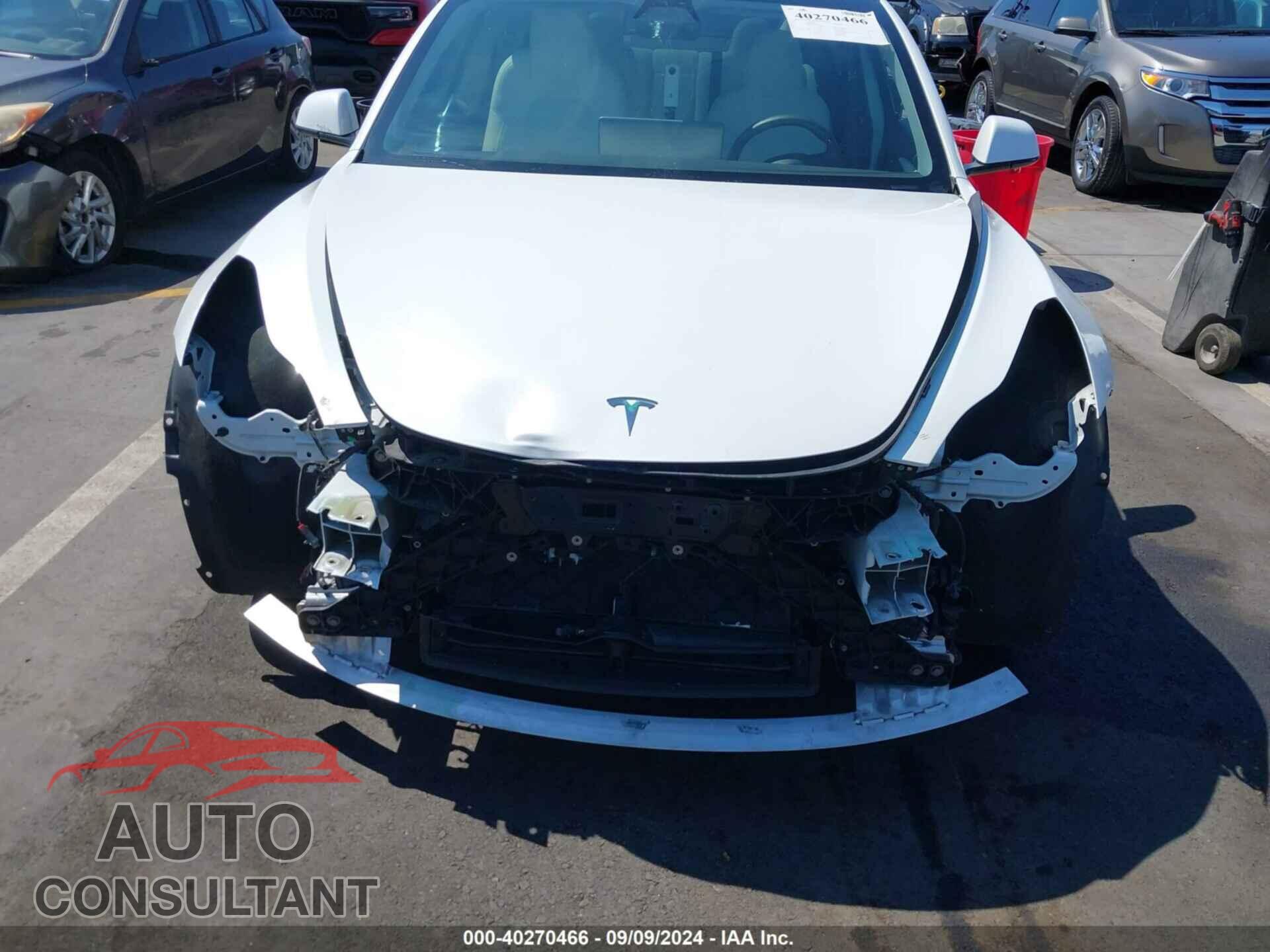 TESLA MODEL 3 2021 - 5YJ3E1EA5MF092073