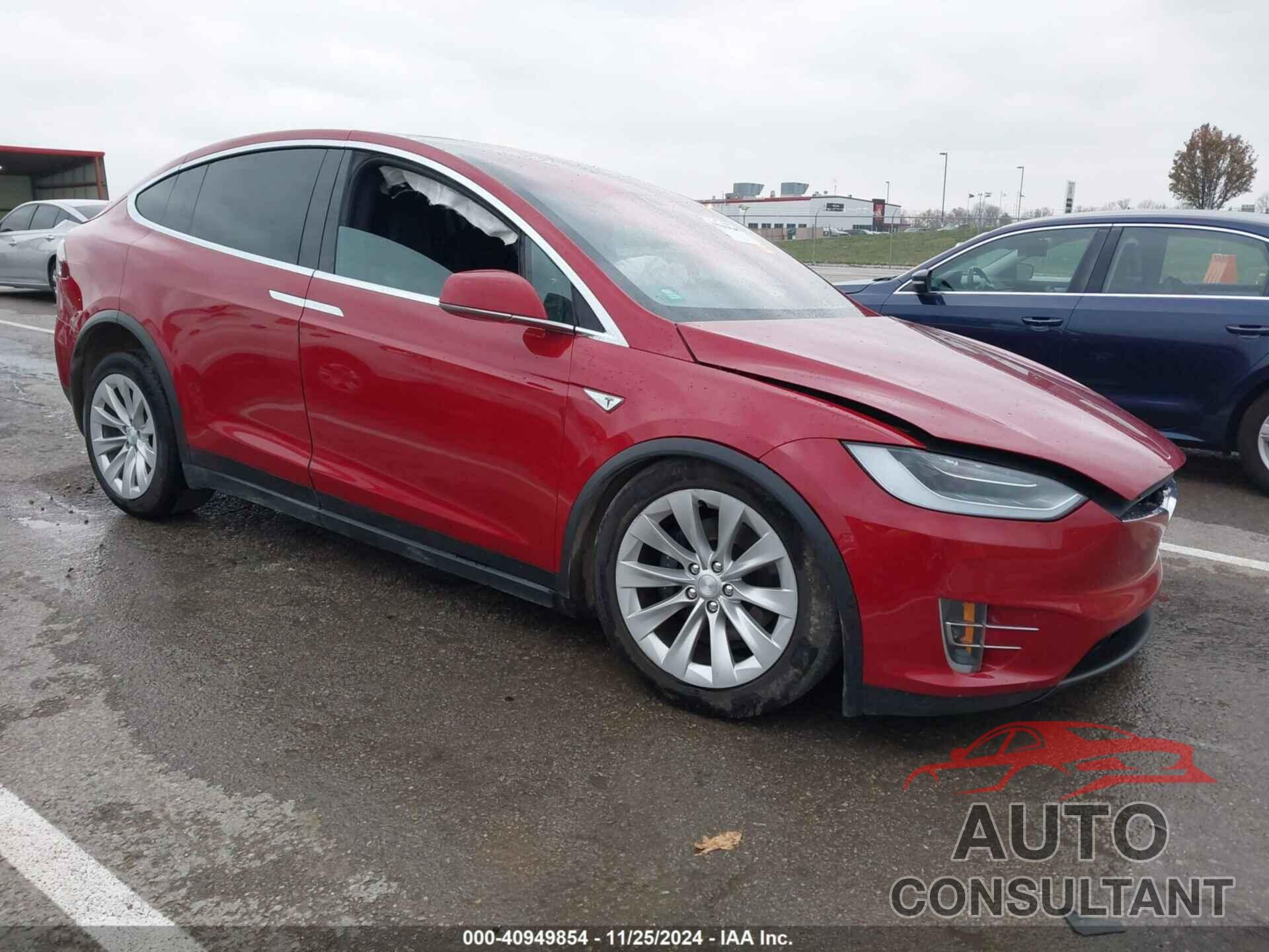 TESLA MODEL X 2016 - 5YJXCBE21GF021396