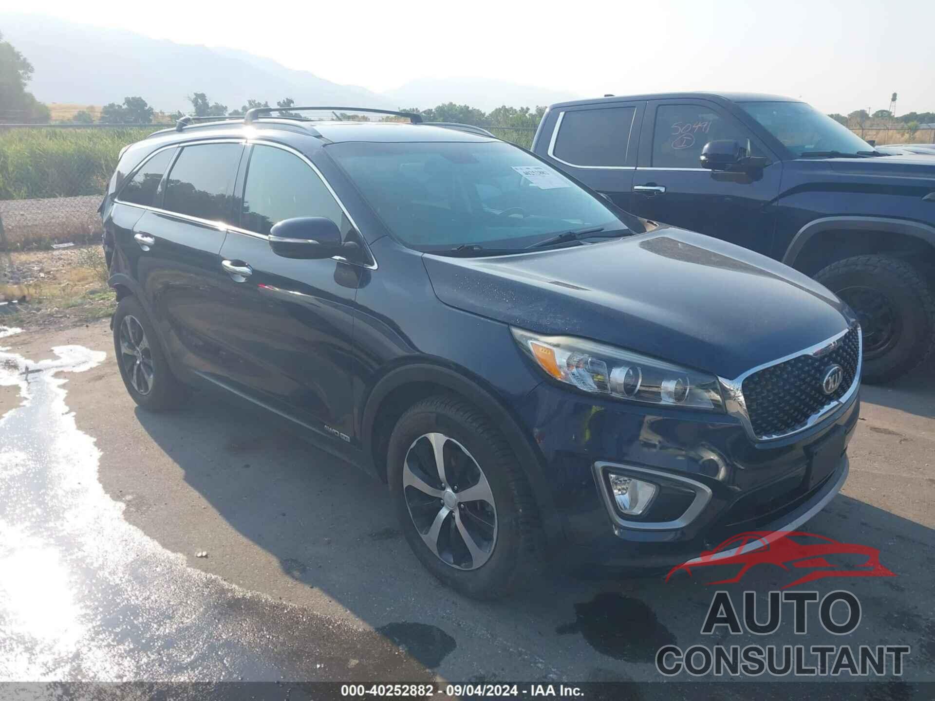 KIA SORENTO 2016 - 5XYPHDA57GG016130