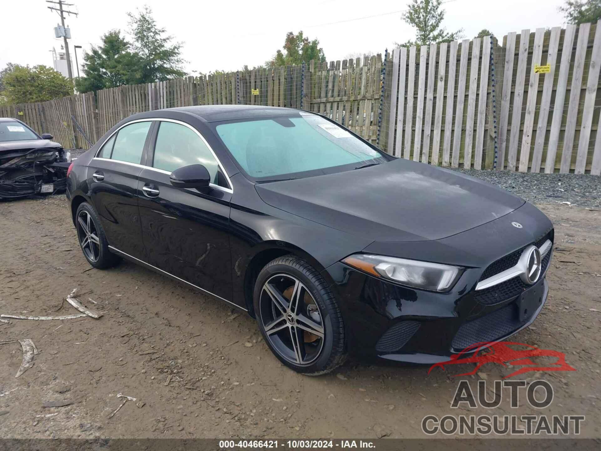 MERCEDES-BENZ A 2020 - WDD3G4FB0LW038991