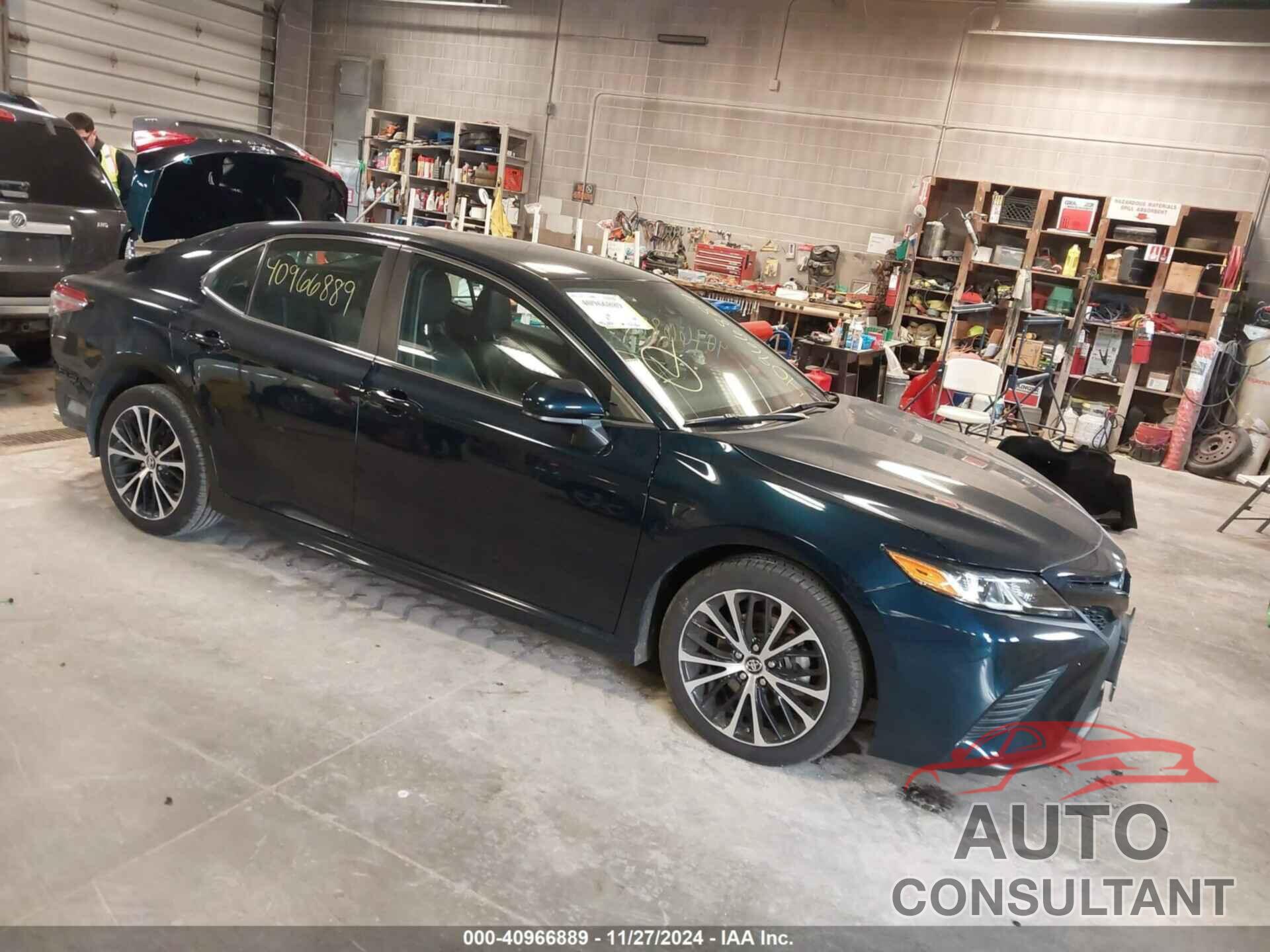 TOYOTA CAMRY 2019 - 4T1B11HKXKU759053