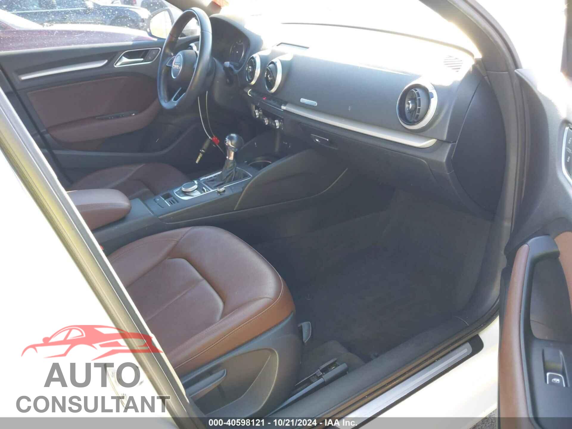 AUDI A3 2018 - WAUAUGFF3J1010947