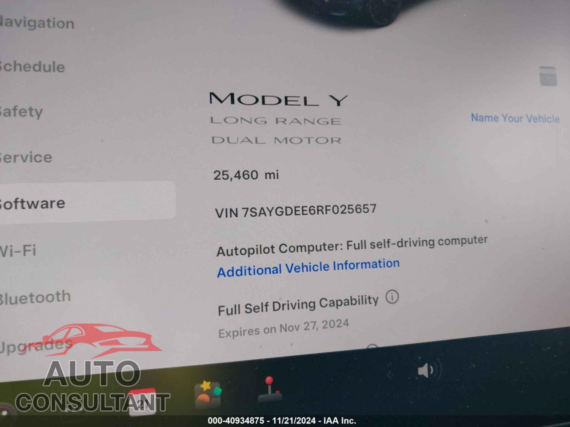 TESLA MODEL Y 2024 - 7SAYGDEE6RF025657