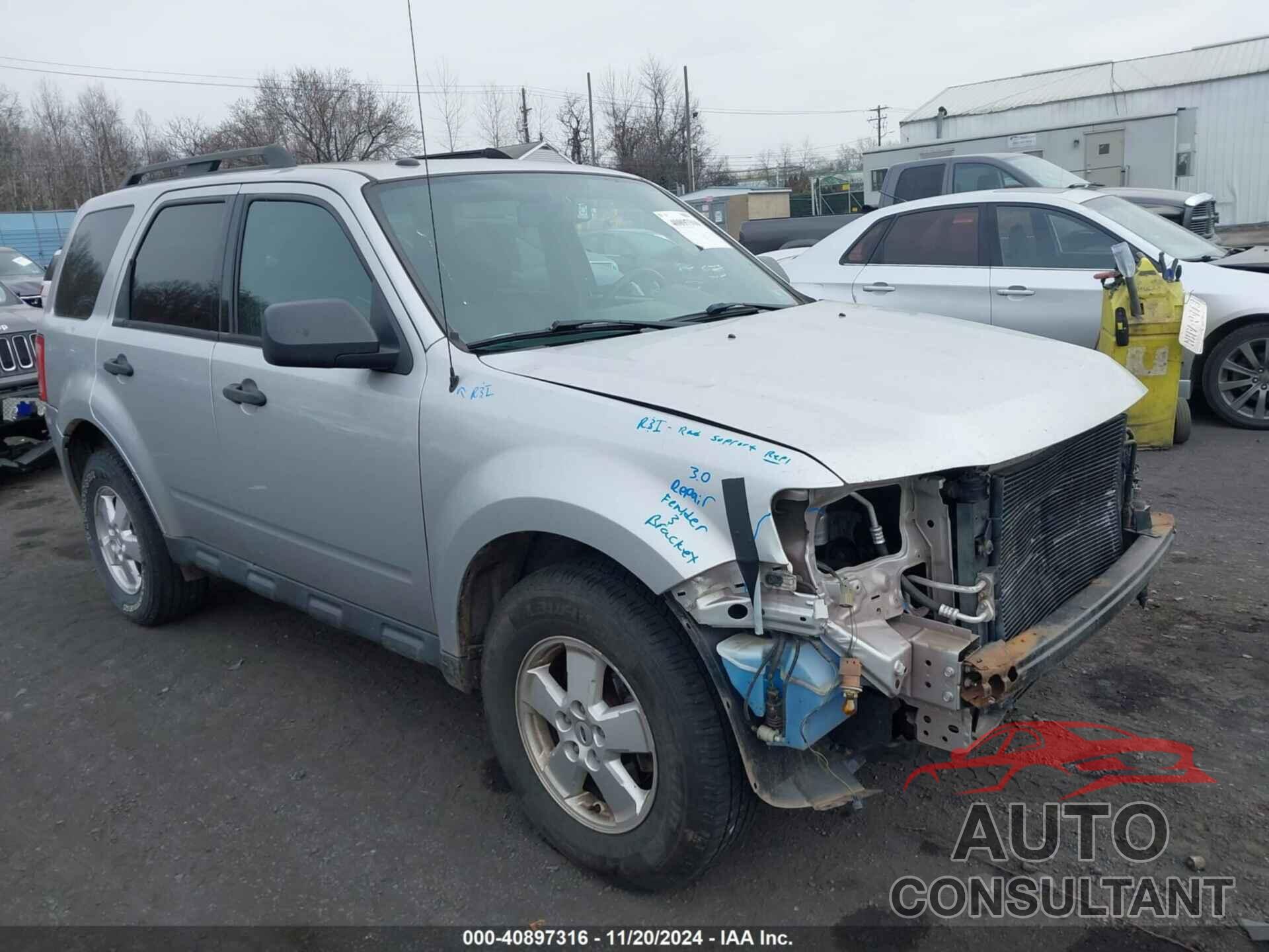 FORD ESCAPE 2010 - 1FMCU9D74AKD16256