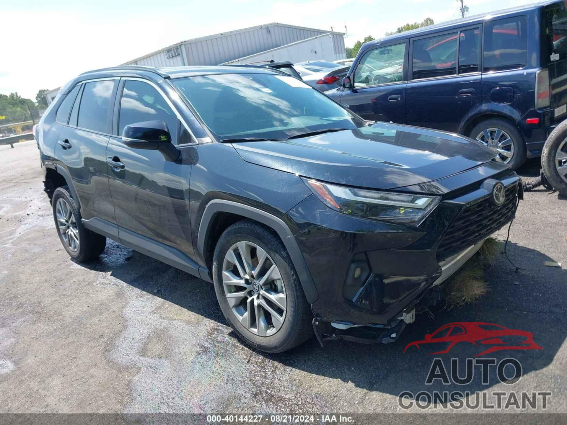 TOYOTA RAV4 2022 - 2T3C1RFV8NW227408