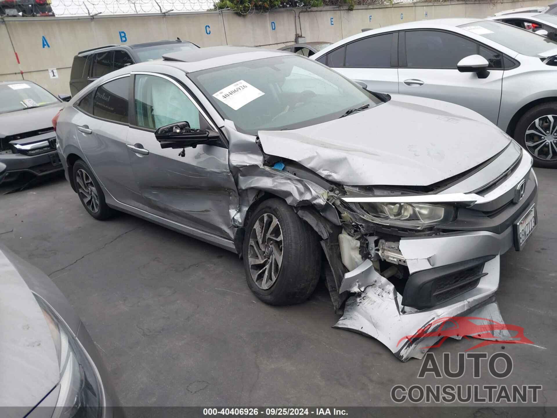 HONDA CIVIC 2017 - 2HGFC2F77HH542559