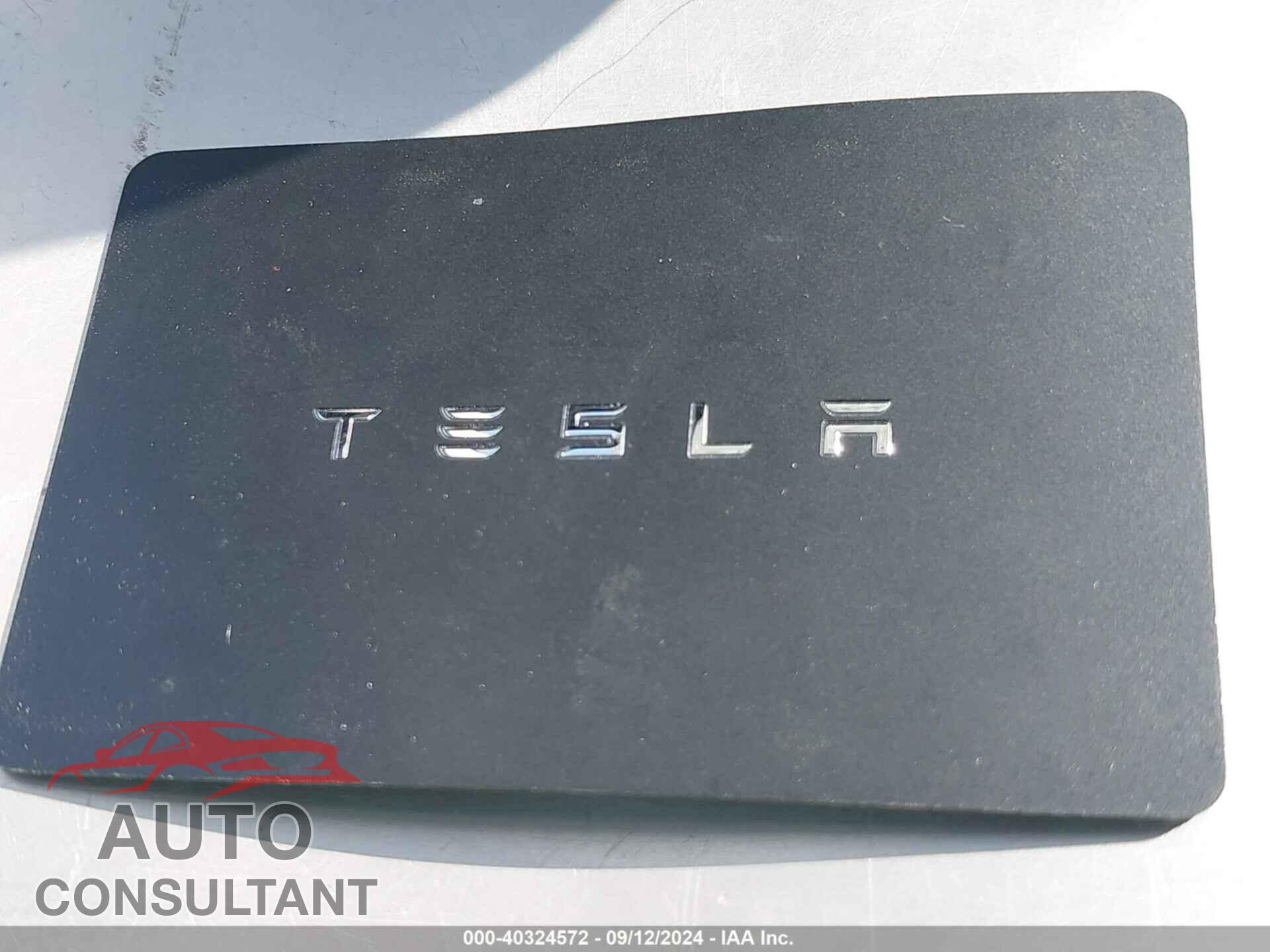 TESLA MODEL 3 2018 - 5YJ3E1EAXJF126049
