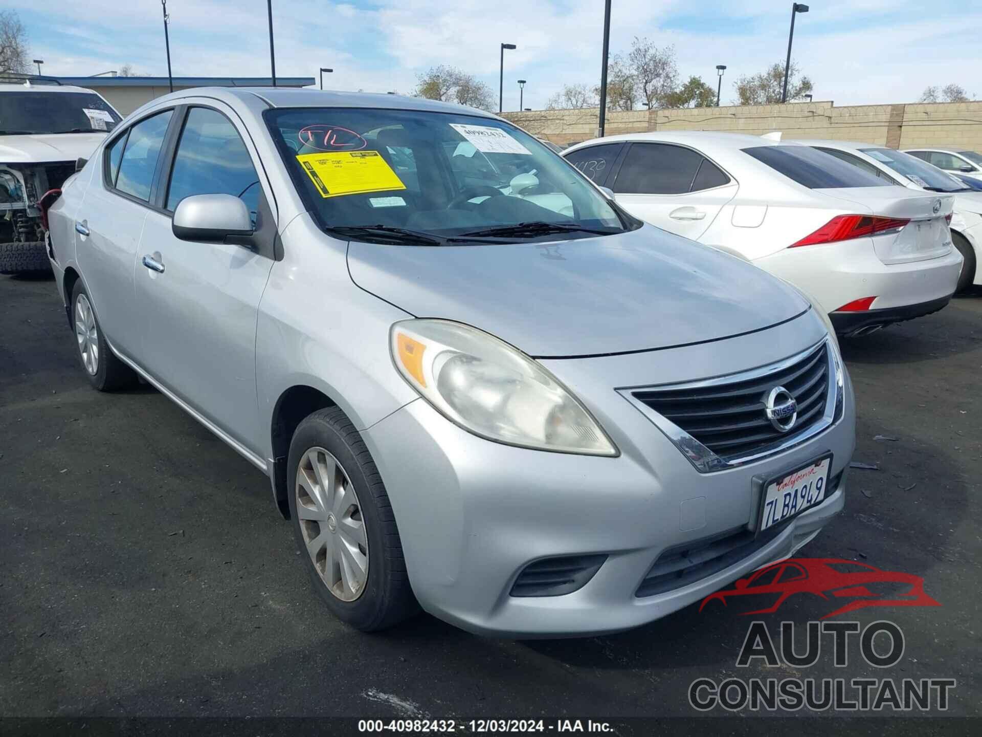 NISSAN VERSA 2014 - 3N1CN7AP7EK465719