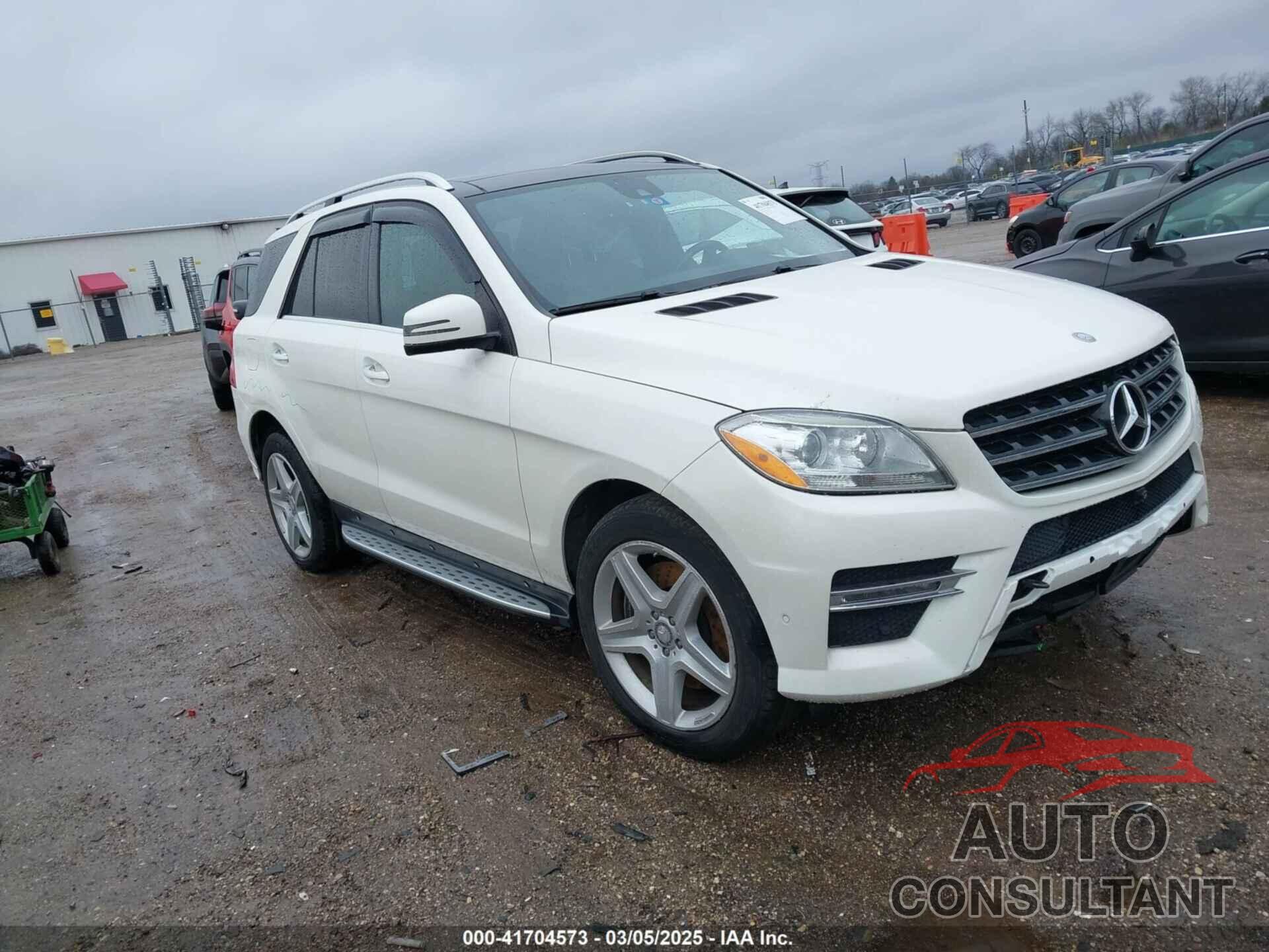 MERCEDES-BENZ ML 550 2014 - 4JGDA7DB1EA362659