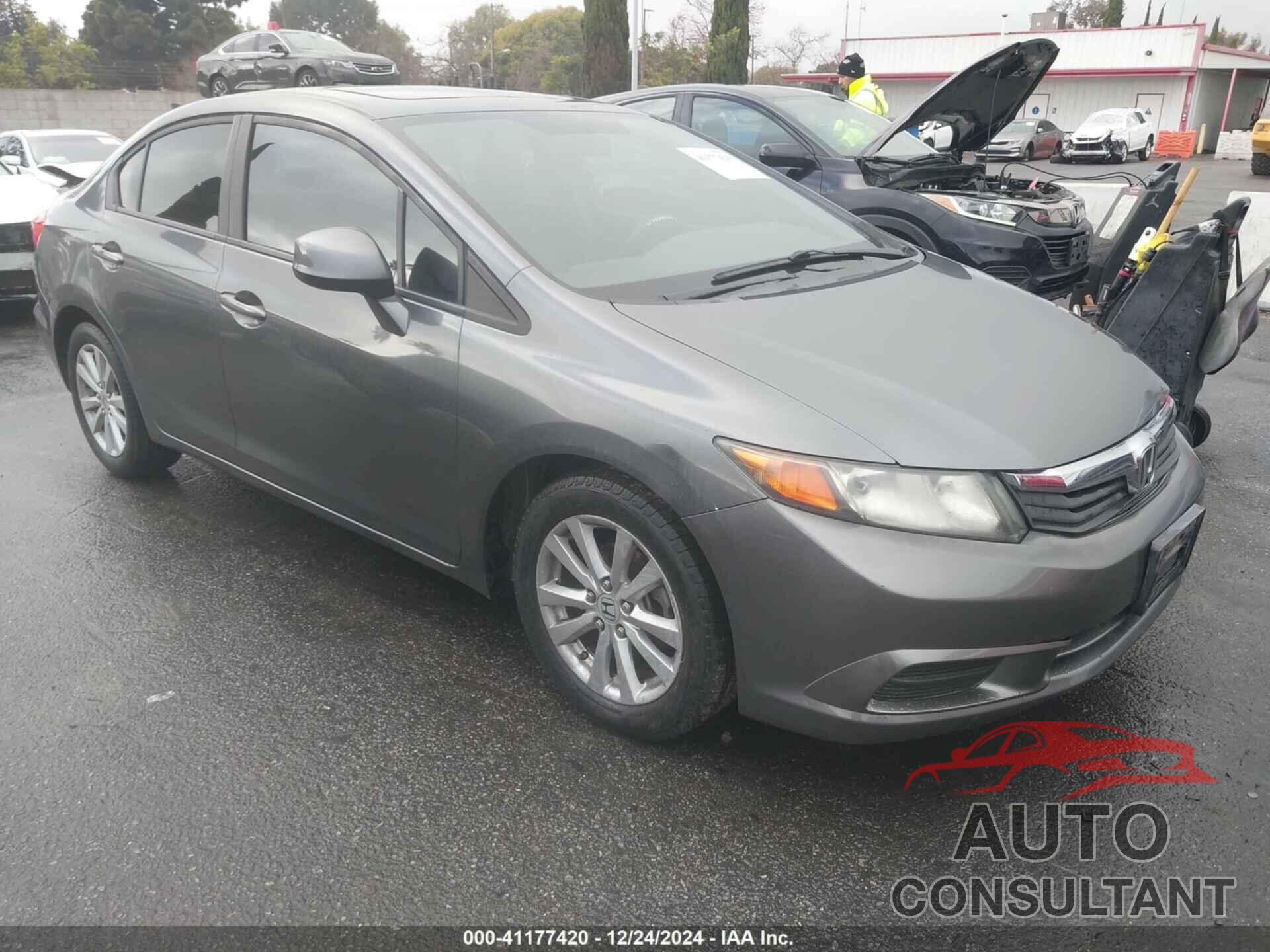 HONDA CIVIC 2012 - 19XFB2F80CE349121