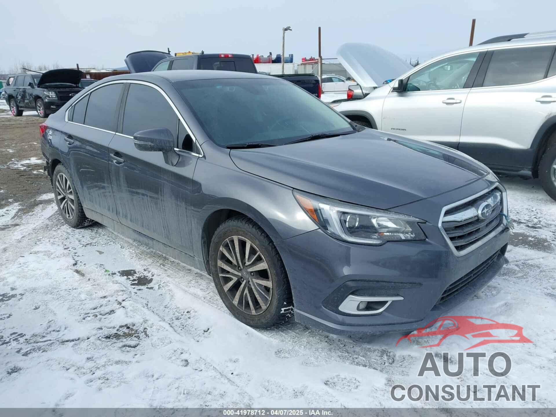 SUBARU LEGACY 2018 - 4S3BNAF67J3043939