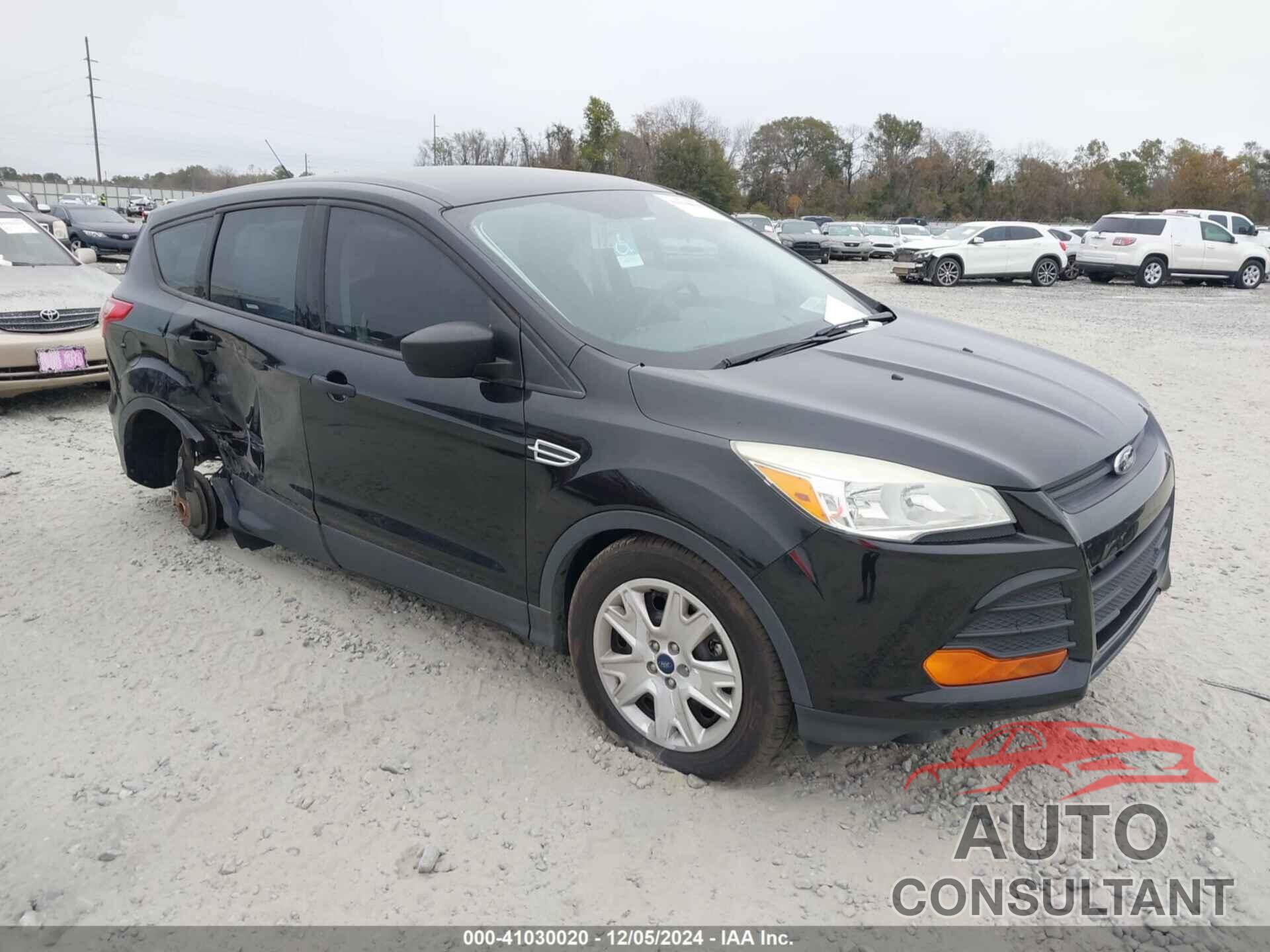 FORD ESCAPE 2016 - 1FMCU0F76GUB03492