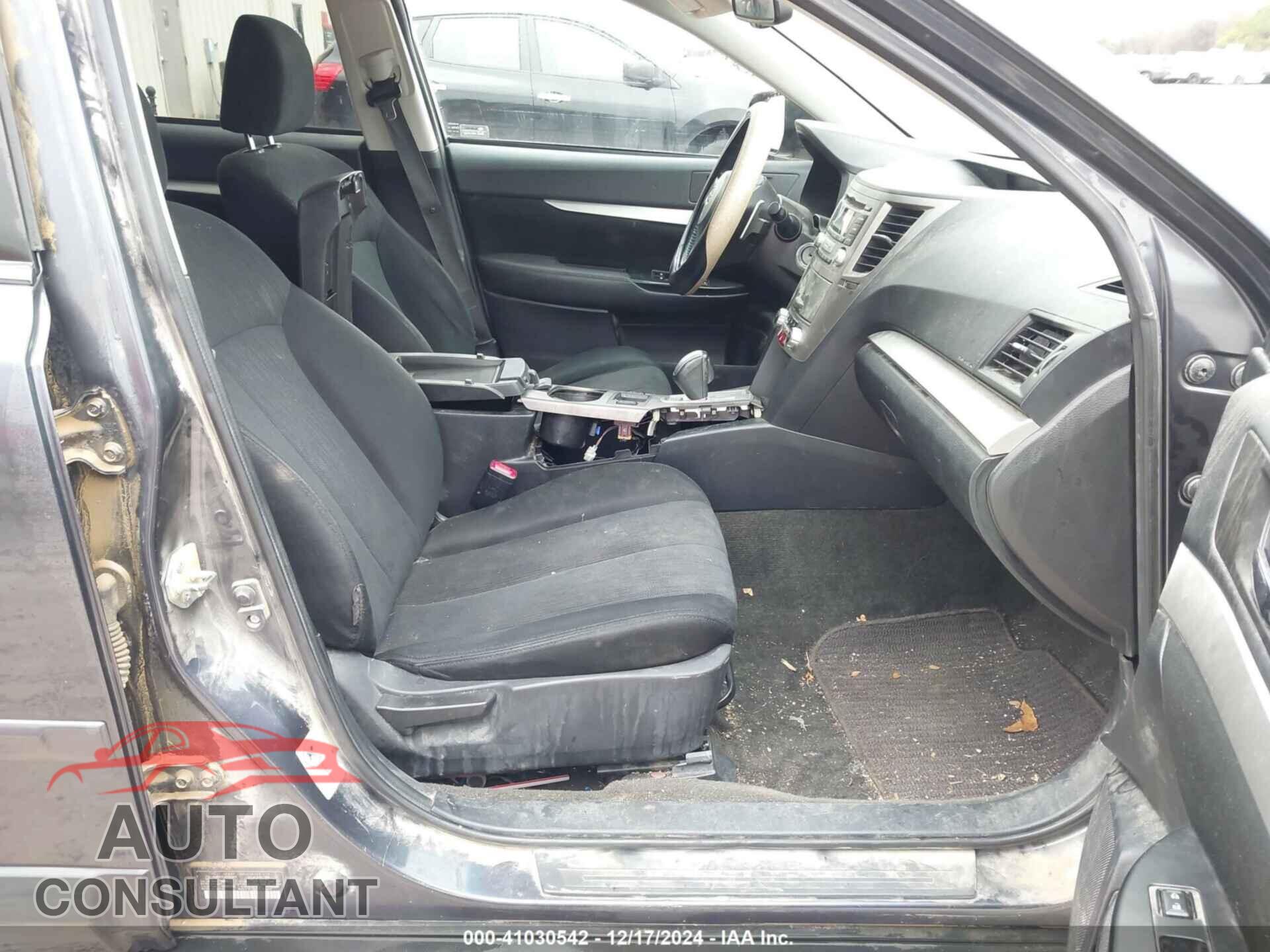 SUBARU OUTBACK 2013 - 4S4BRCCC2D3282874