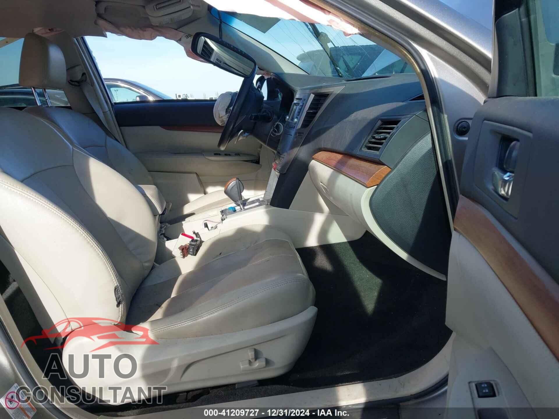 SUBARU OUTBACK 2014 - 4S4BRBLC7E3325536