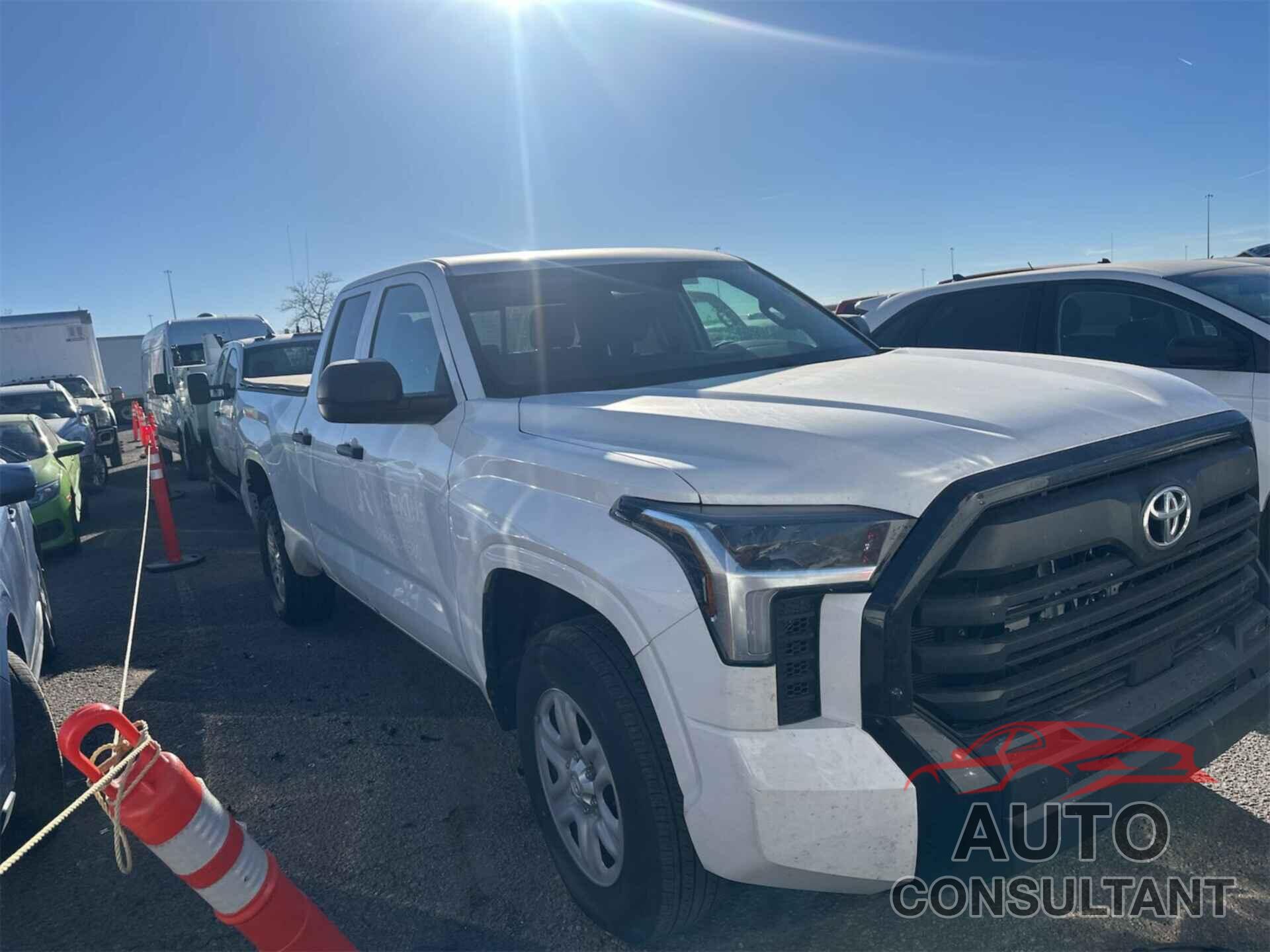 TOYOTA TUNDRA 2022 - 5TFKB5DA2NX006500