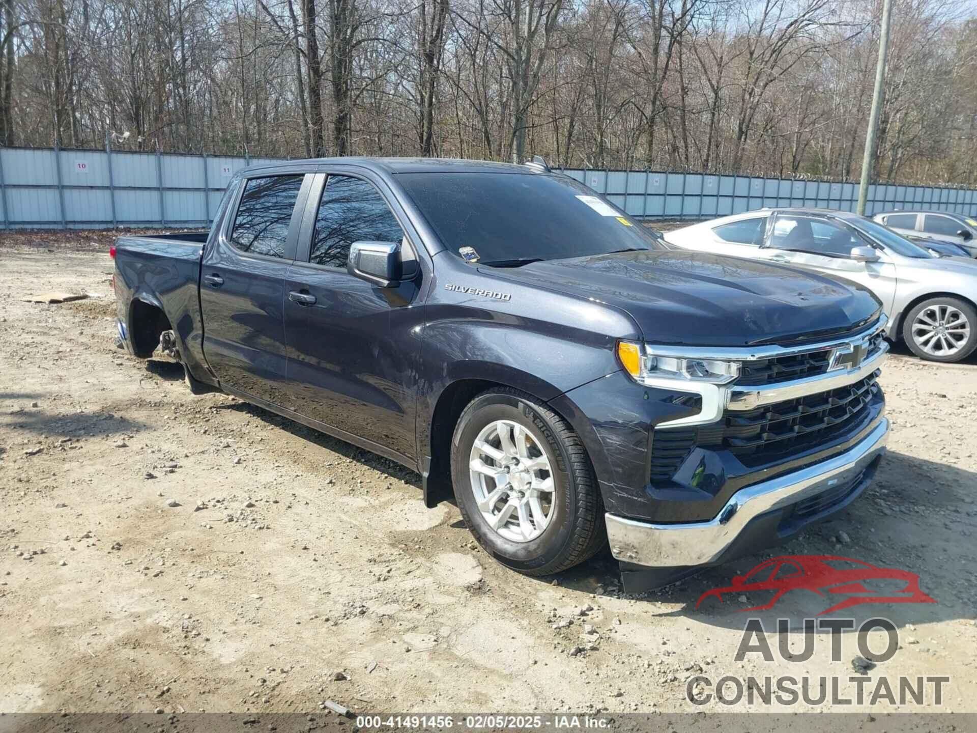CHEVROLET SILVERADO 1500 2023 - 1GCPACEK8PZ244590